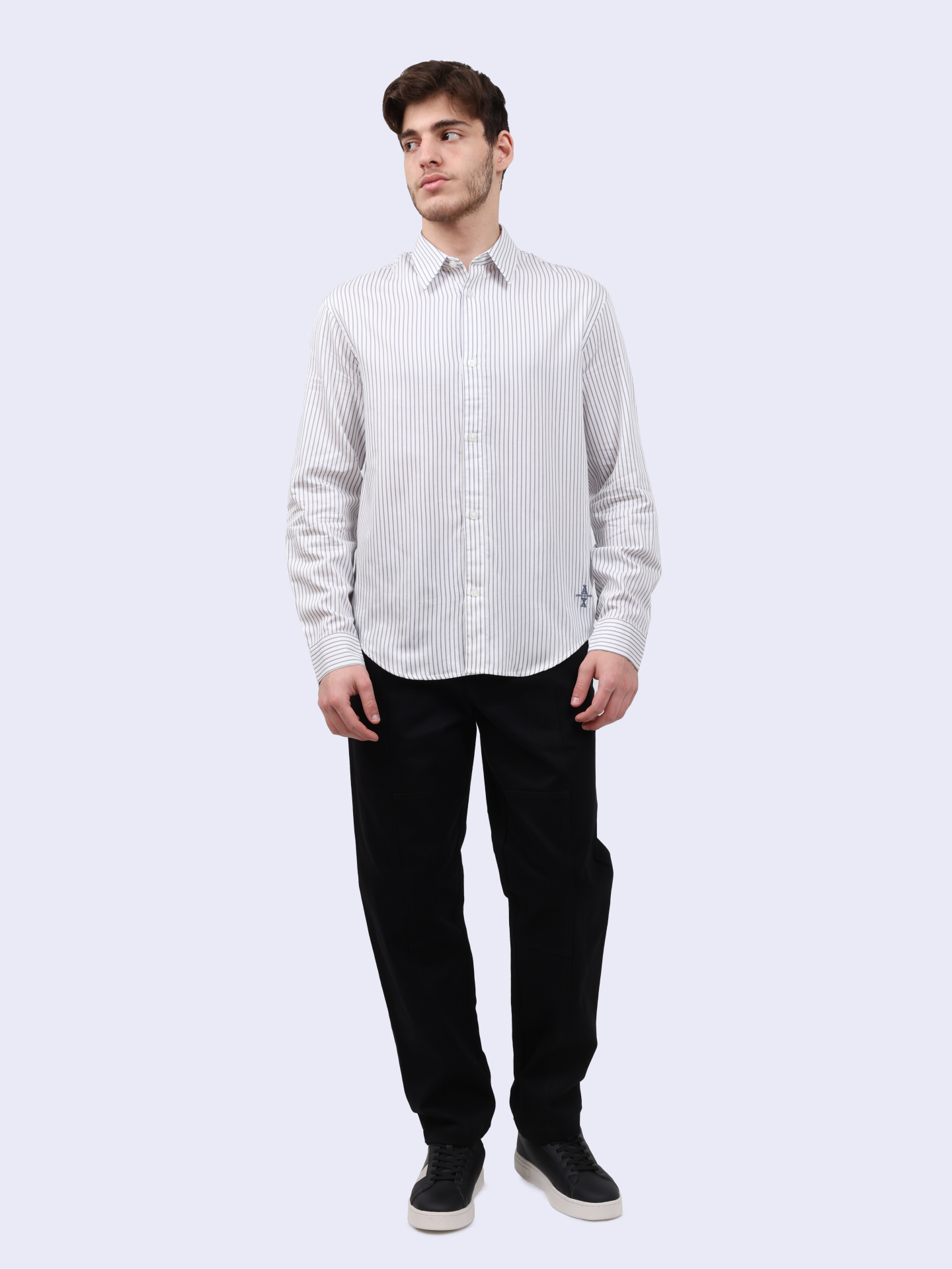 Брюки Armani Exchange 6DZP26 ZN5RZ 1200 черные мужские из хлопка — купить в интернет-магазине Verdistore