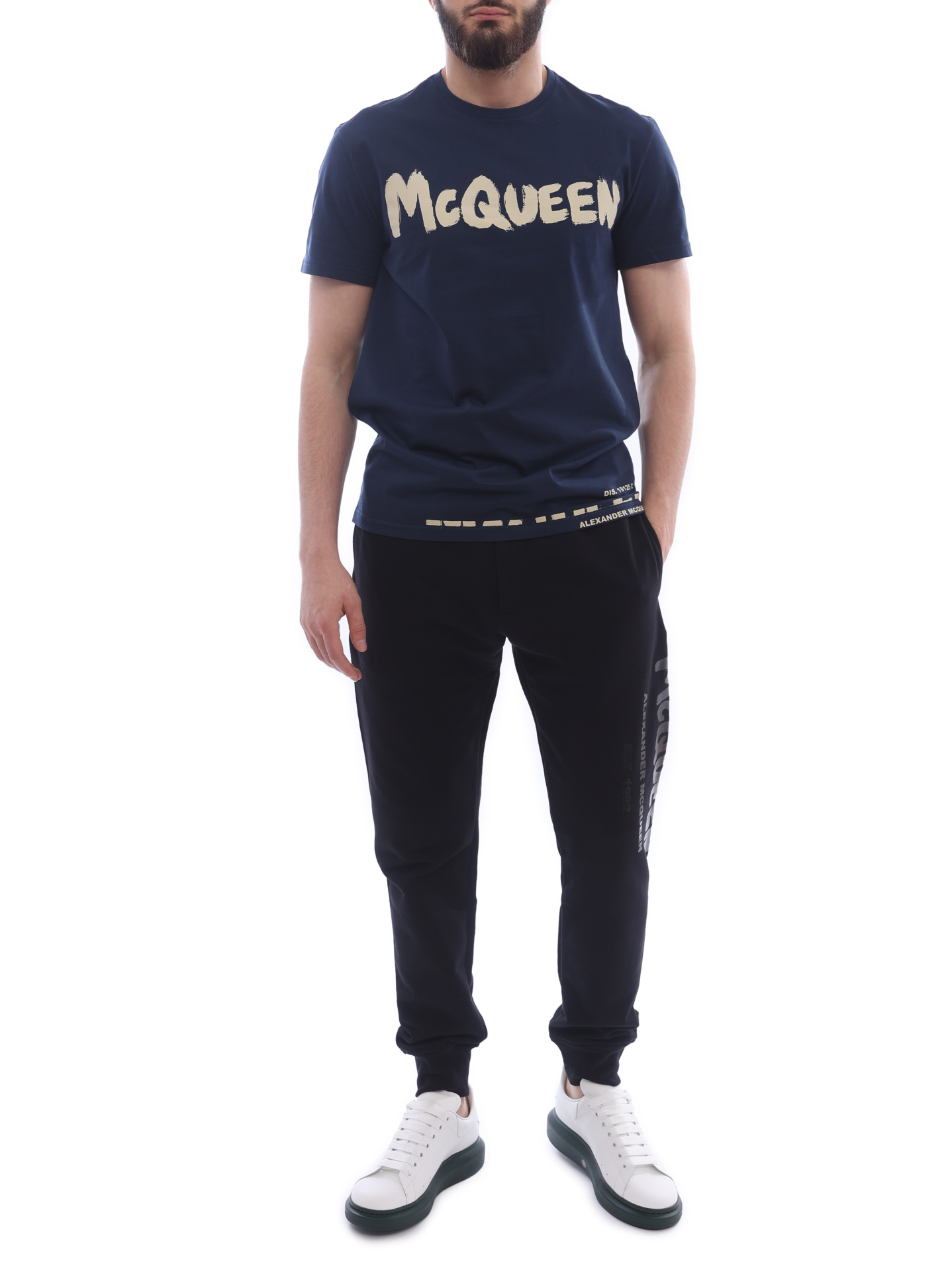 Брюки Alexander McQueen 688714 QSZ81 0911 черные мужские — купить в интернет-магазине Verdistore