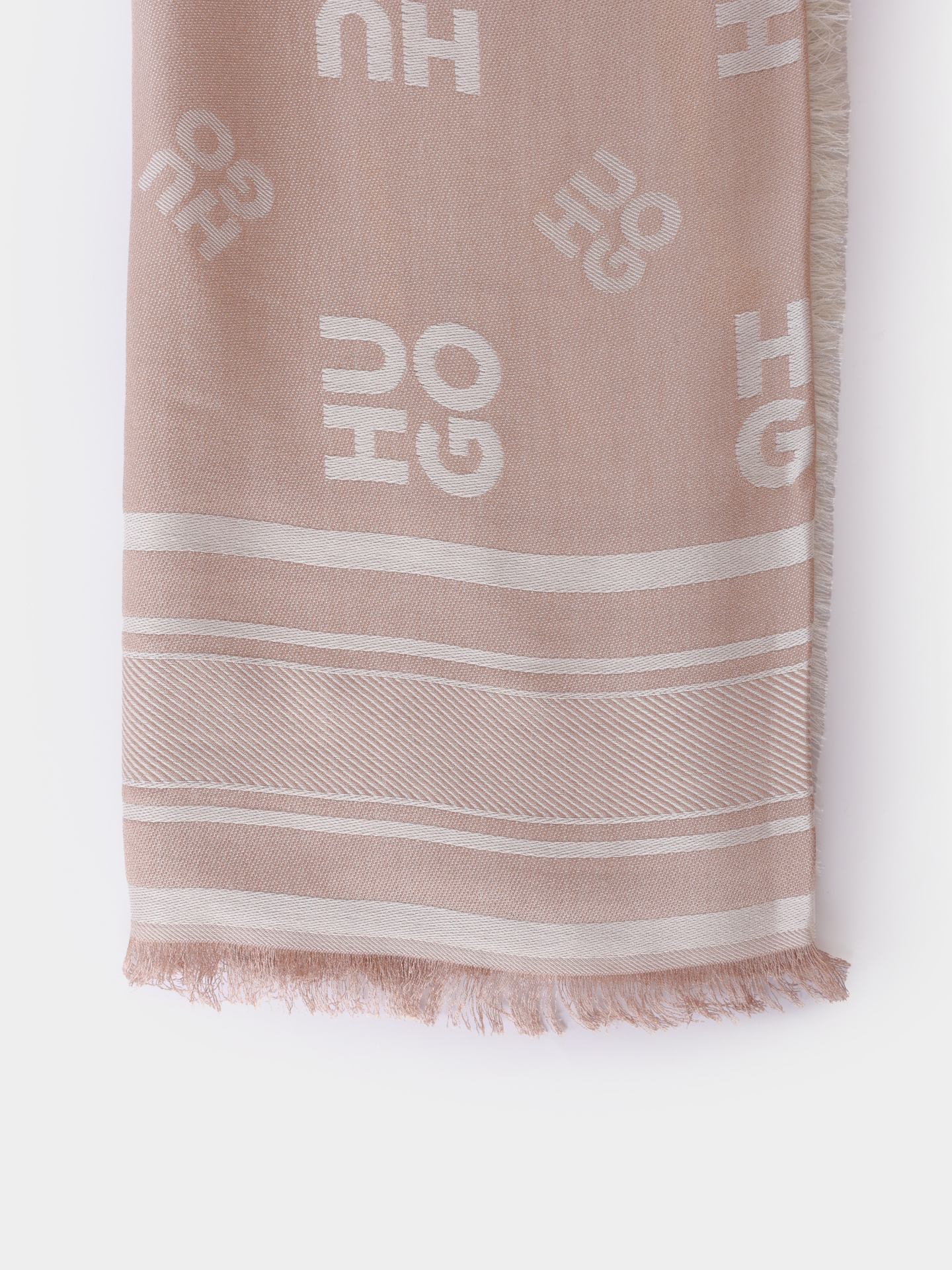 Платок Hugo 50517684 231 бежевый женский — купить в интернет-магазине Verdistore