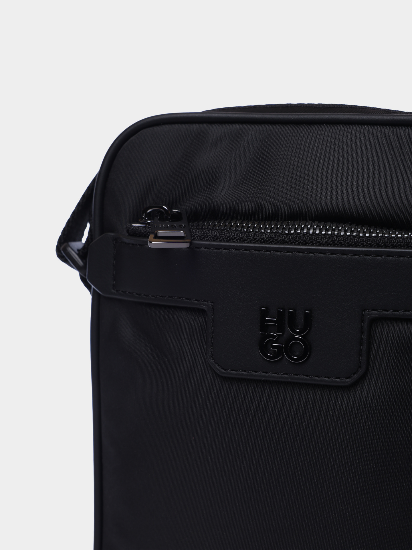 Сумка Hugo 50541930 001 черная мужская — купить в интернет-магазине Verdistore