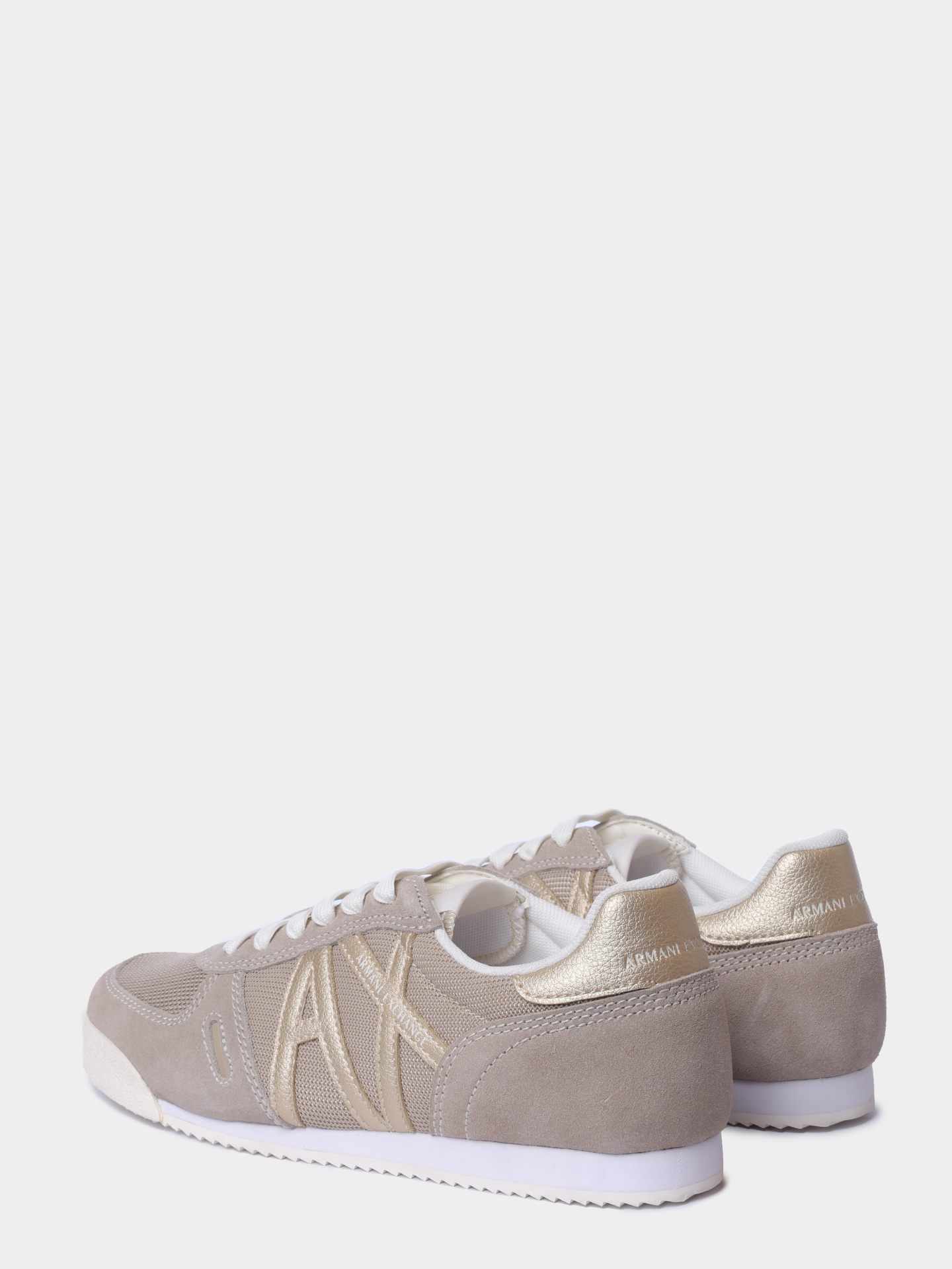 Кроссовки Armani Exchange XW002794 AF22755 MZ285 комбинированные женские — купить в интернет-магазине Verdistore