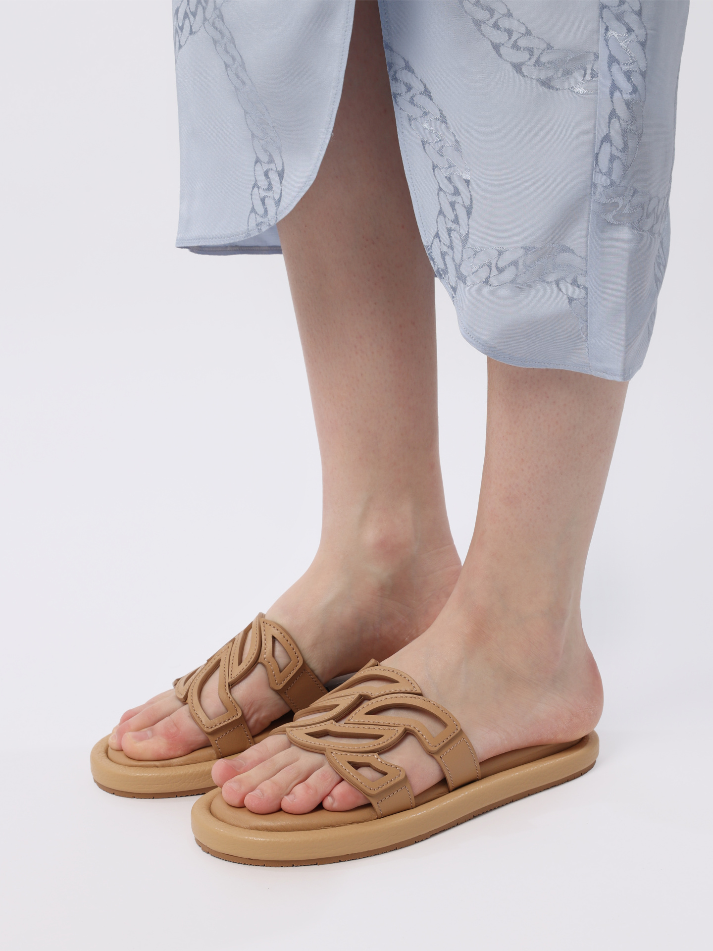 Шлепанцы Casadei 1M378X0101C24333113 бежевые женские — купить в интернет-магазине Verdistore