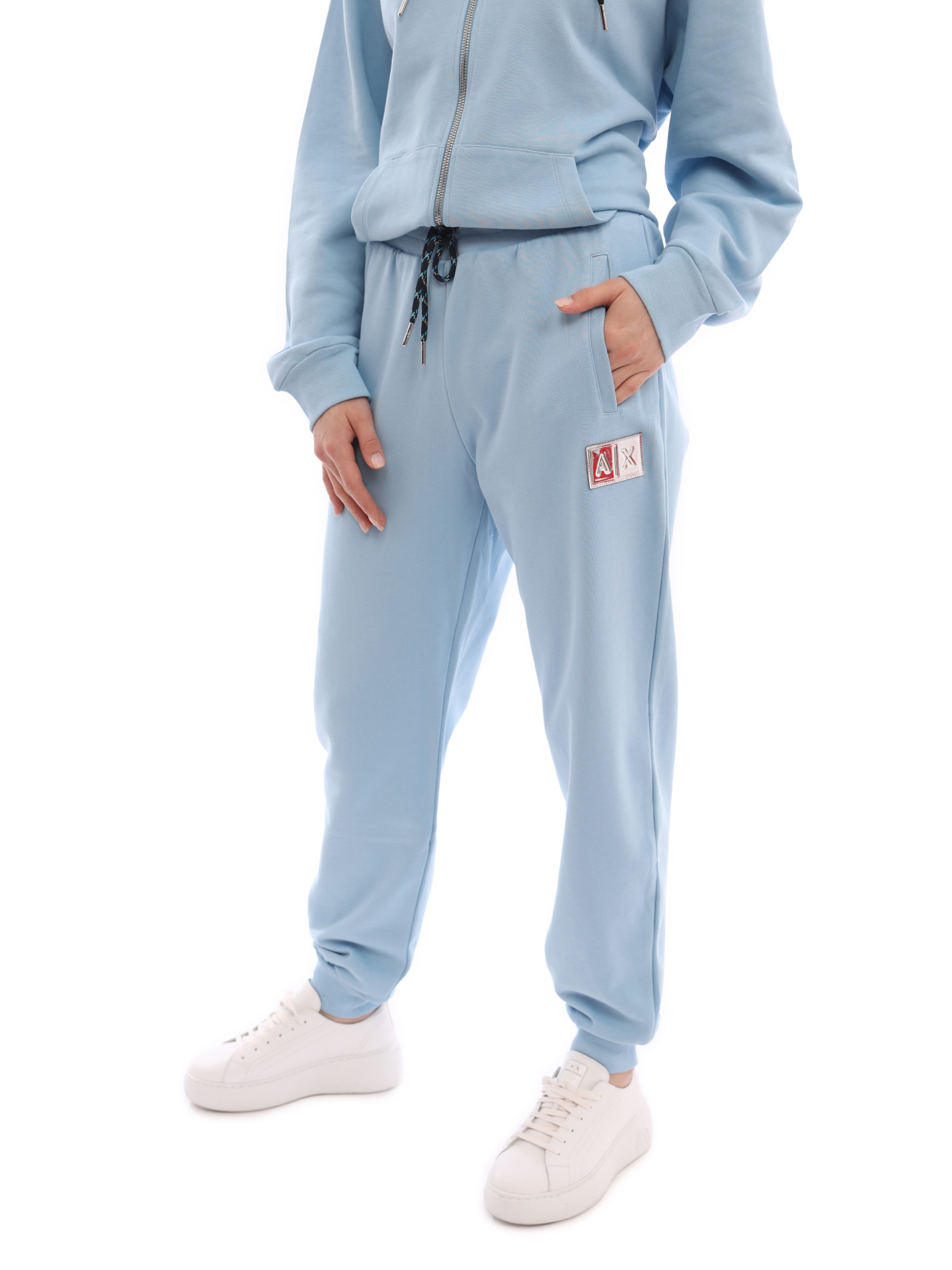 Брюки спортивные Armani Exchange 3LYP75 YJ6UZ 15BL голубые женские с манжетами — купить в интернет-магазине Verdistore
