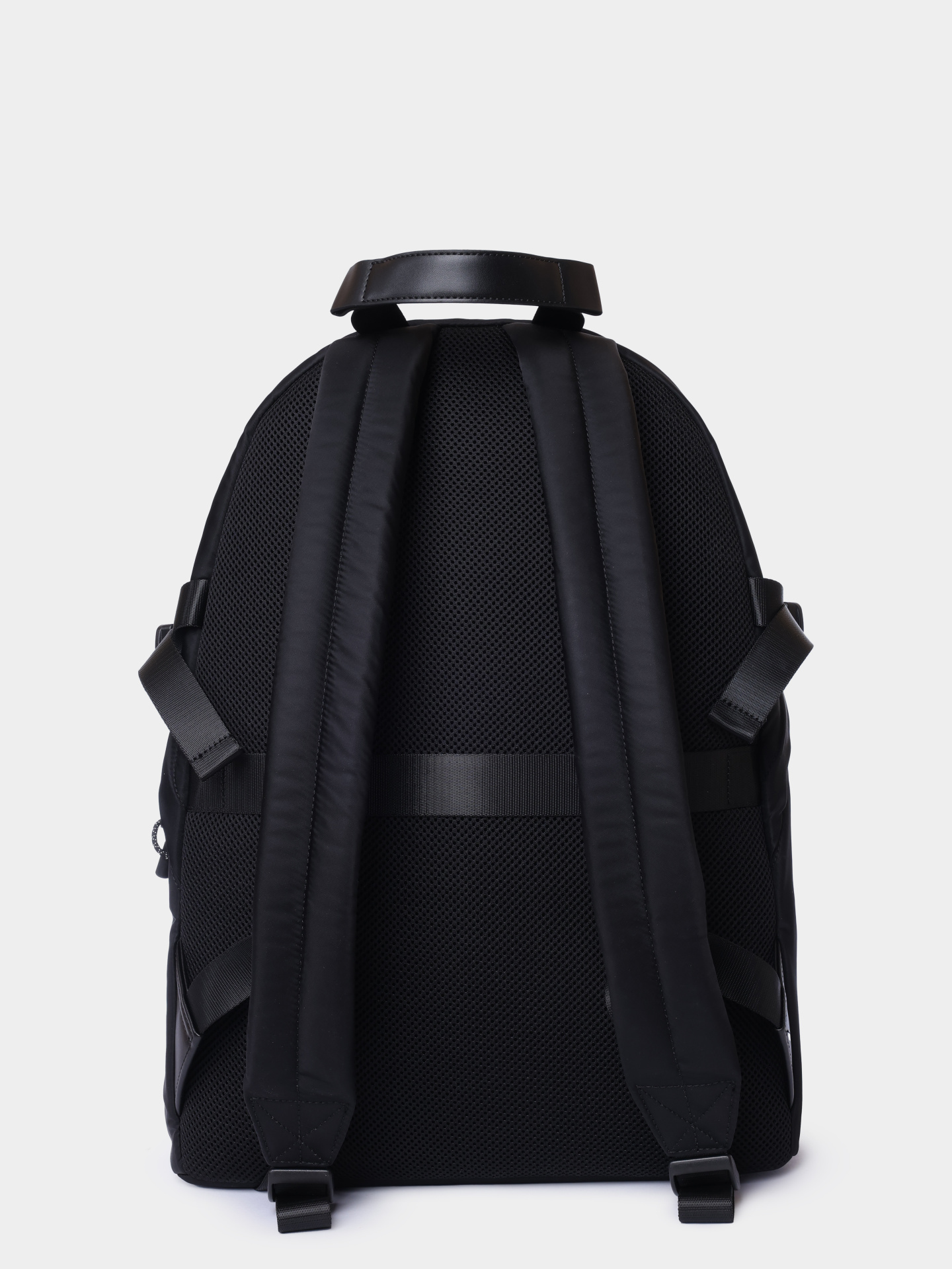 Рюкзак Armani Exchange XM001604 AF17206 UC001 черный мужской — купить в интернет-магазине Verdistore