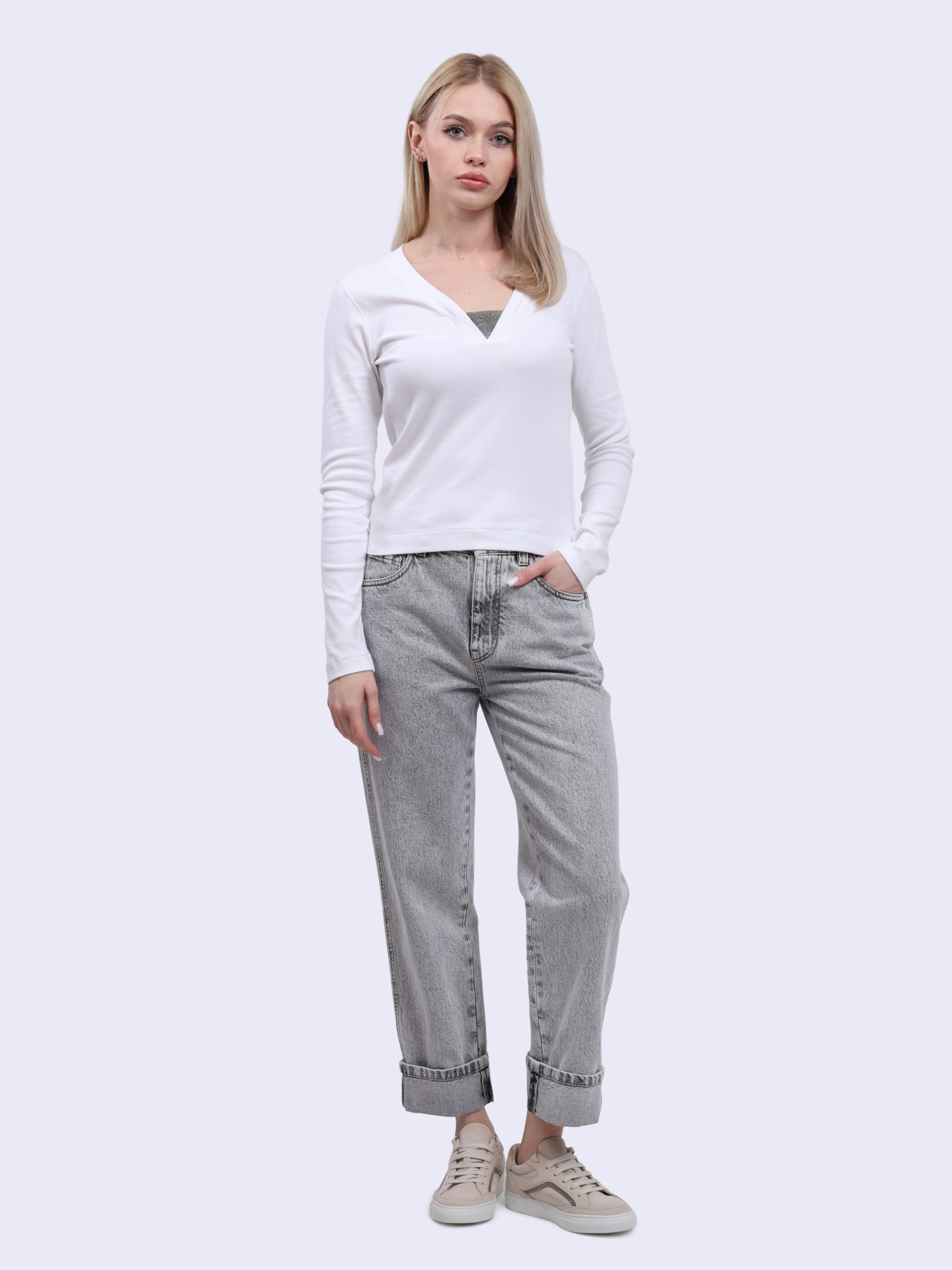 Джемпер Brunello Cucinelli M0TC8EL682 С159 белый женский с V-вырезом — купить в интернет-магазине Verdistore