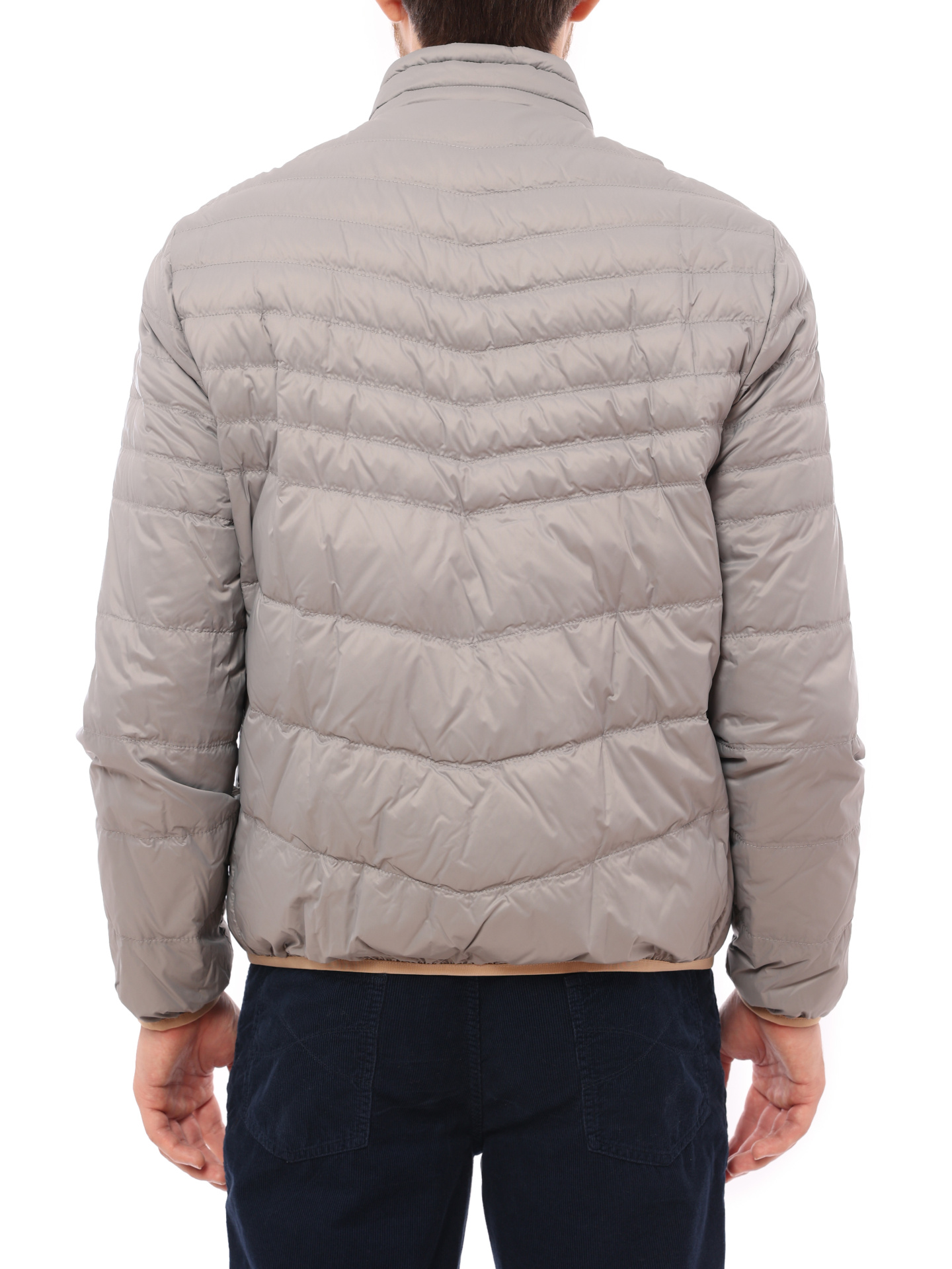 Пуховик Brunello Cucinelli MR4051727 CAK48 светло-серый мужской — купить в интернет-магазине Verdistore