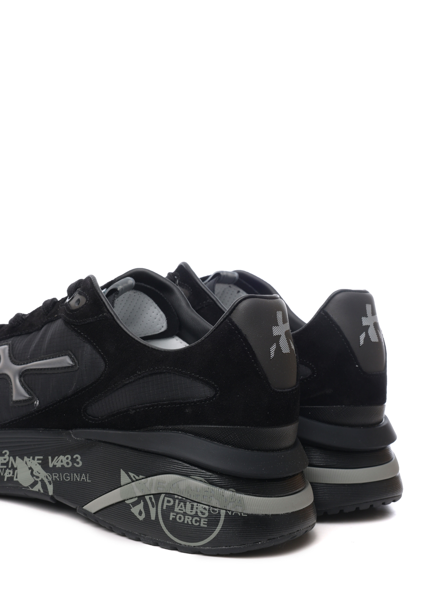 Кроссовки черные комбинированные с приподнятым носком — купить в интернет-магазине Verdistore