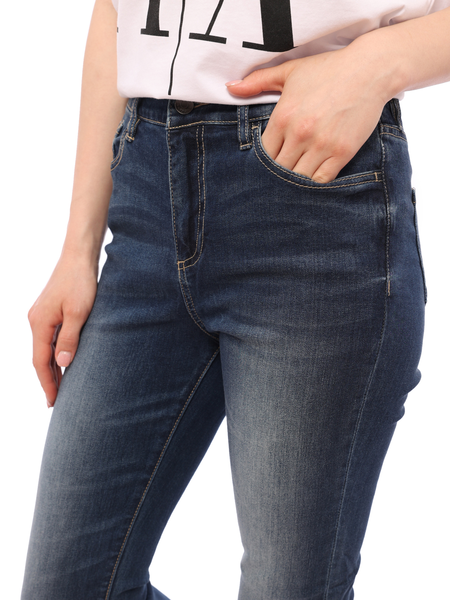 Джинсы Armani Exchange J24 синие женские — купить в интернет-магазине Verdistore