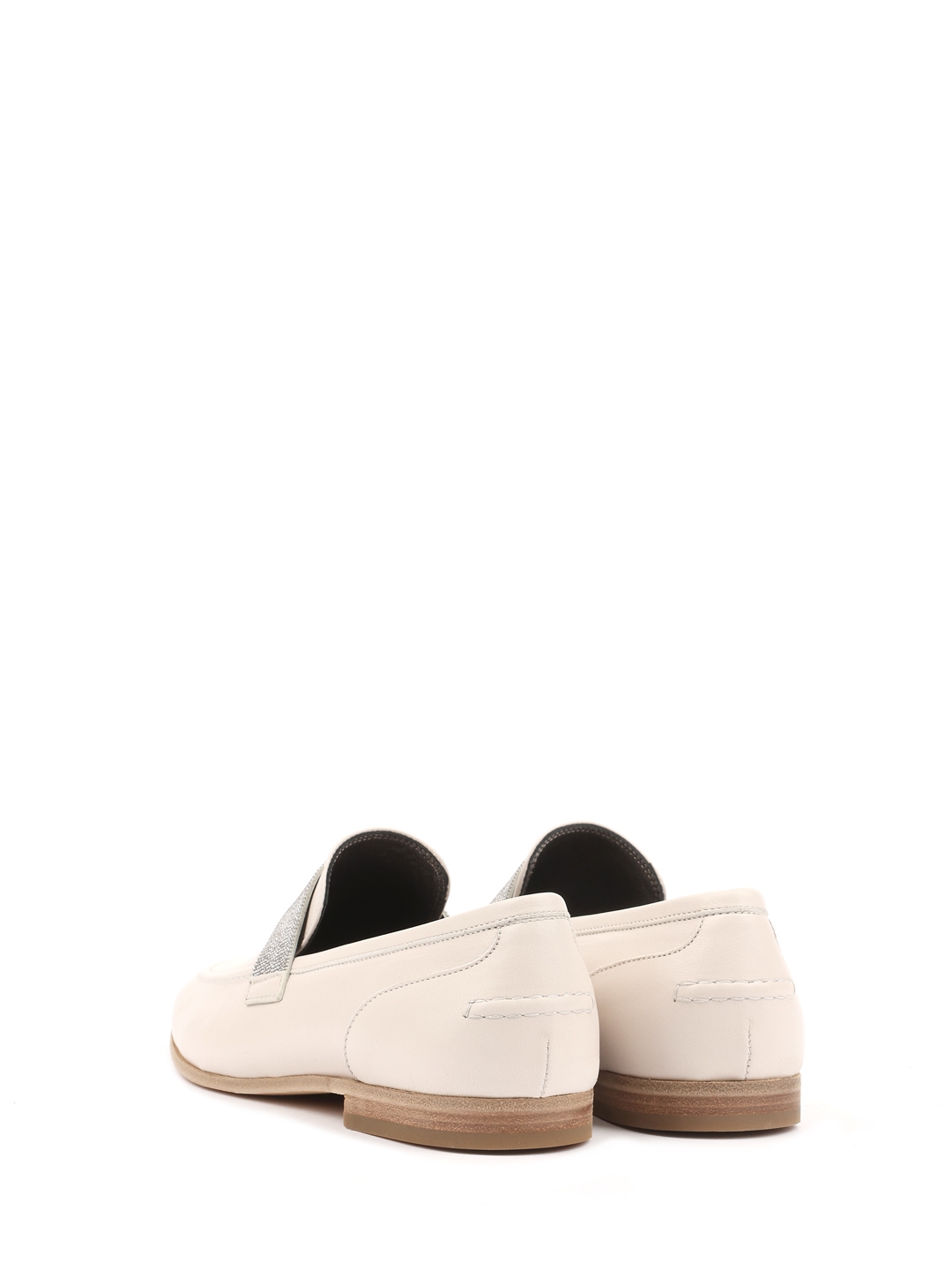 Лоферы Brunello Cucinelli MZBGC1961 C2976 молочные женские из кожи — купить в интернет-магазине Verdistore