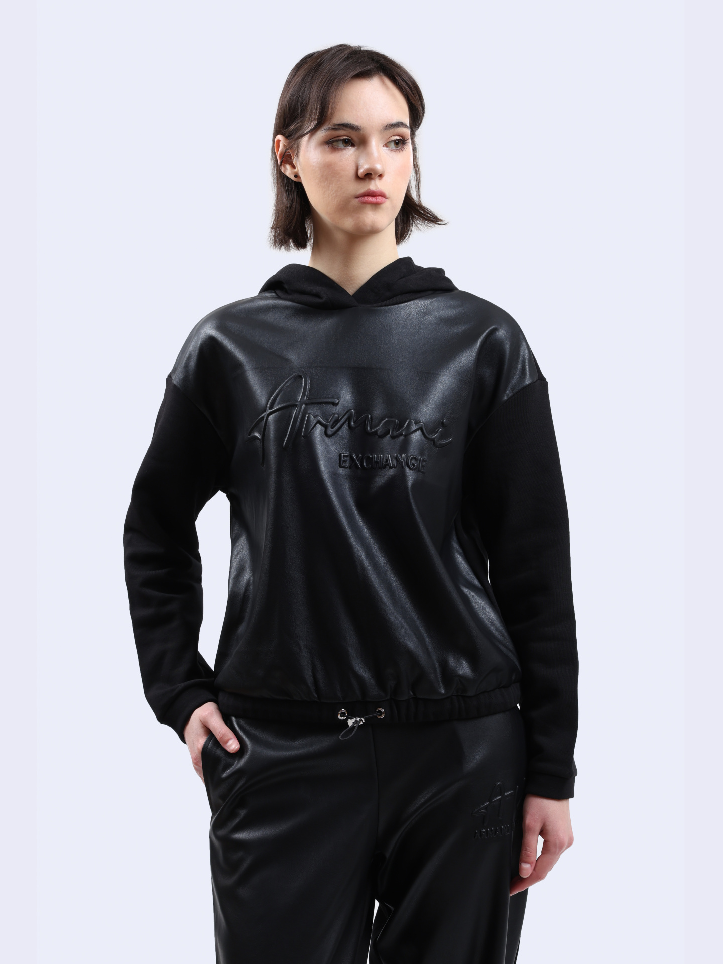 Худи Armani Exchange 6DYM91 YJFLZ 1200 черное женское с кожаной вставкой — купить в интернет-магазине Verdistore
