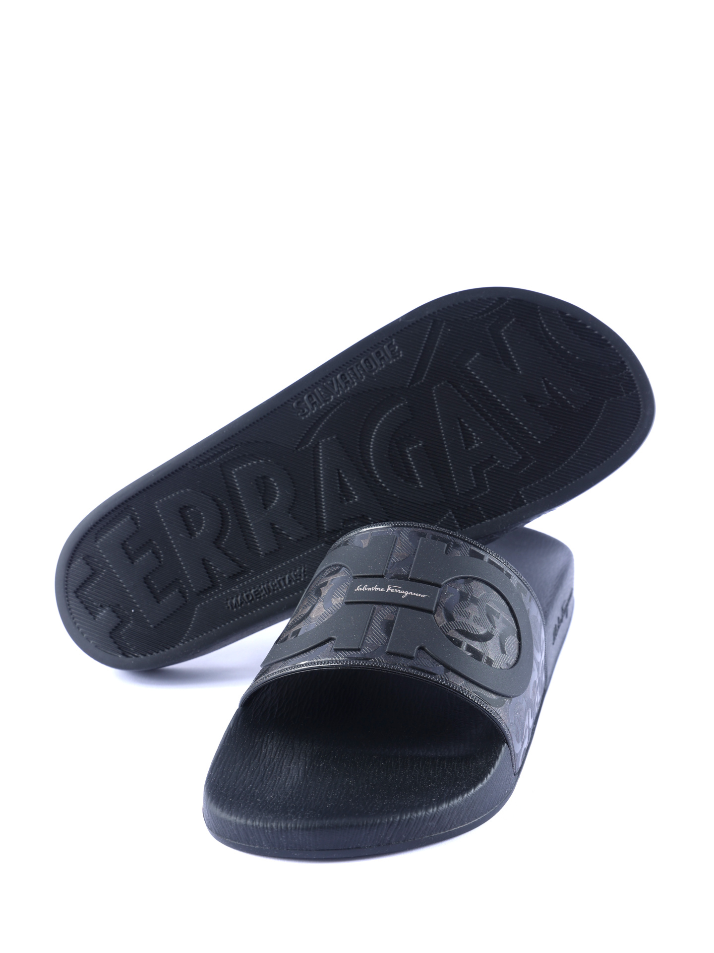 Шлепанцы Z-07507193E черные с монограммным логотипом на союзке — купить в интернет-магазине Verdistore