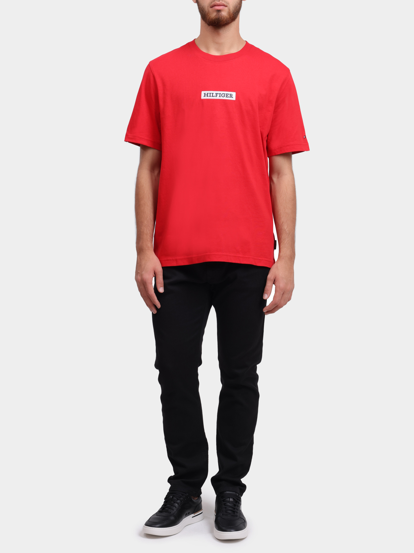 Футболка Tommy Hilfiger MW0MW34373 красная мужская с логотипом — купить в интернет-магазине Verdistore