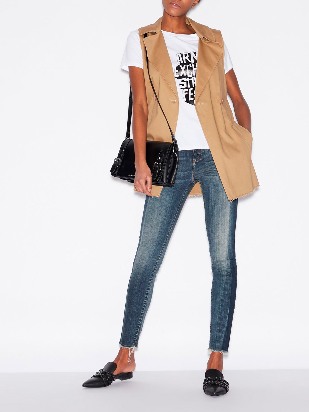 Жилет Armani Exchange 3GYQ21 песочный женский с поясом — купить в интернет-магазине Verdistore