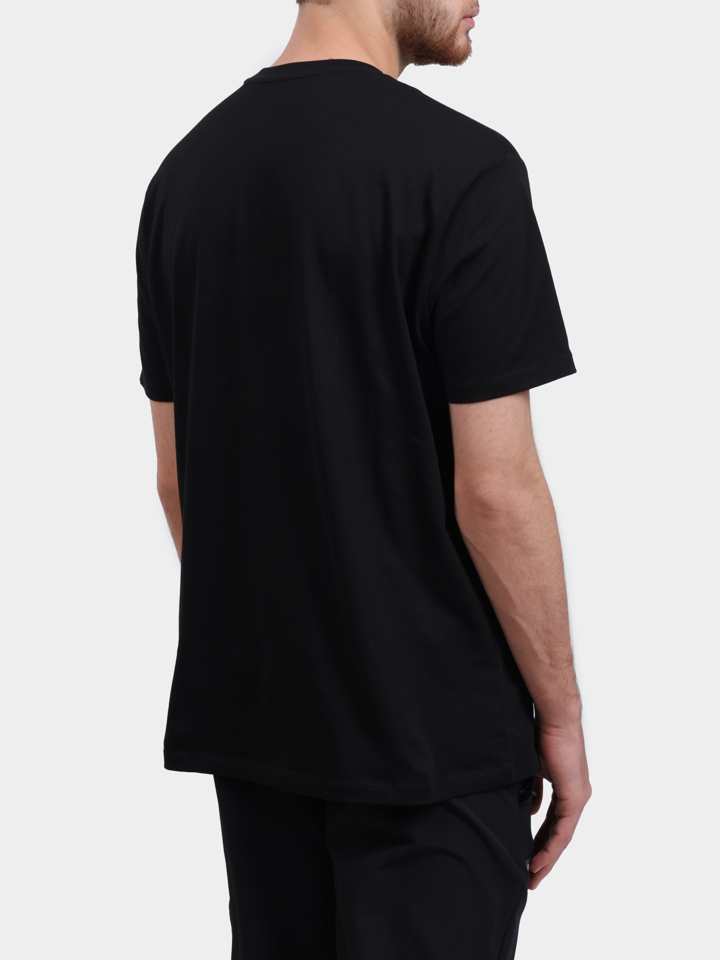 Футболка XM001568 AF10358 черная мужская с логотипом — купить в интернет-магазине Verdistore