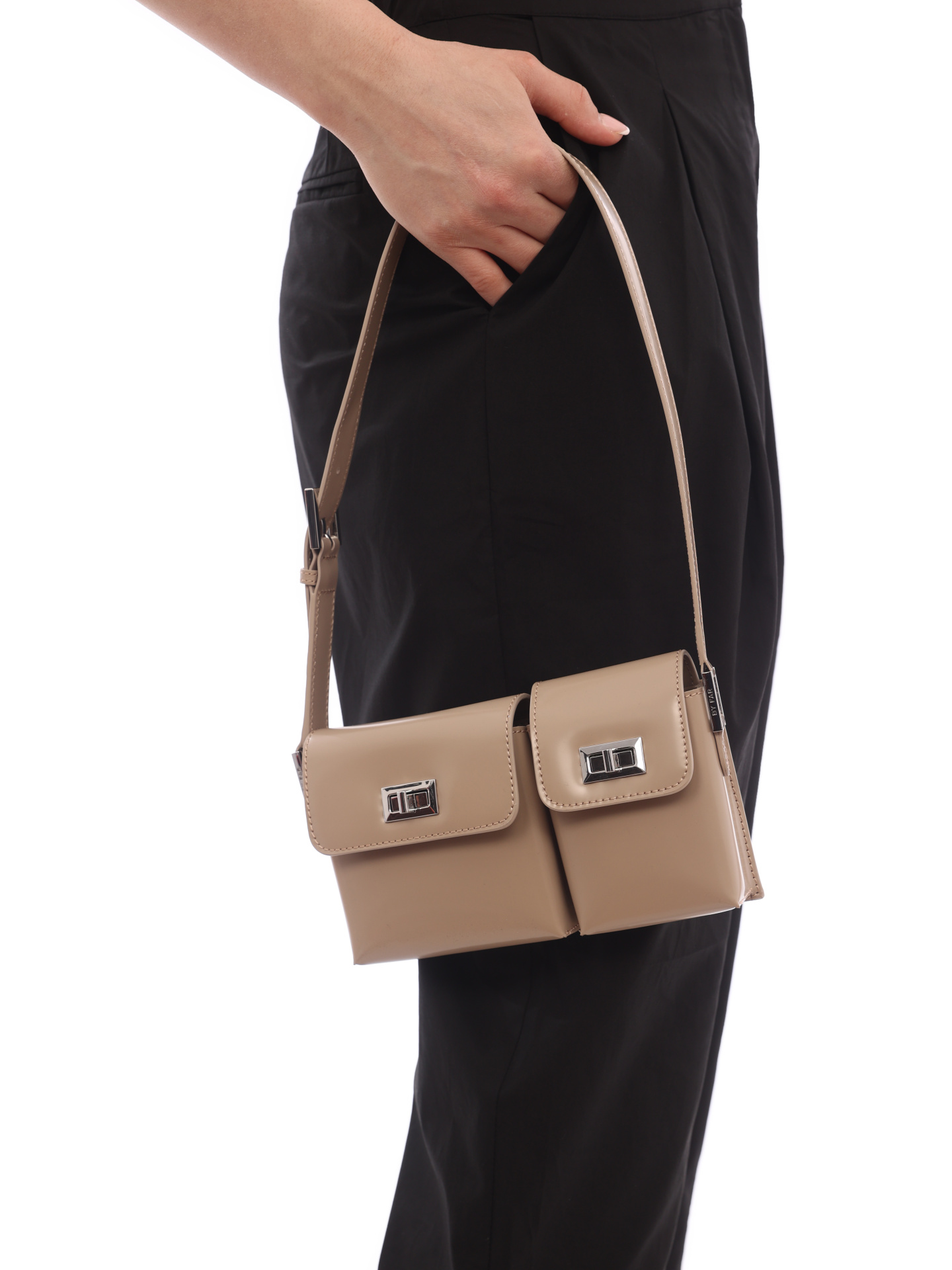 Сумка By Far 22CRBABYBOKHWSMA KH бежевая женская из кожи — купить в интернет-магазине Verdistore