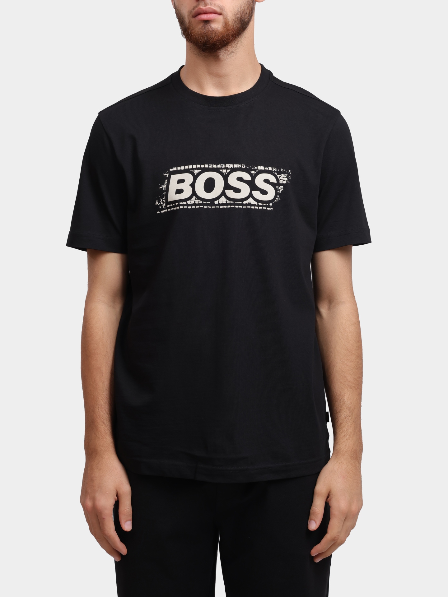 Футболка Boss 50546381 001 черная мужская с логотипом — купить в интернет-магазине Verdistore