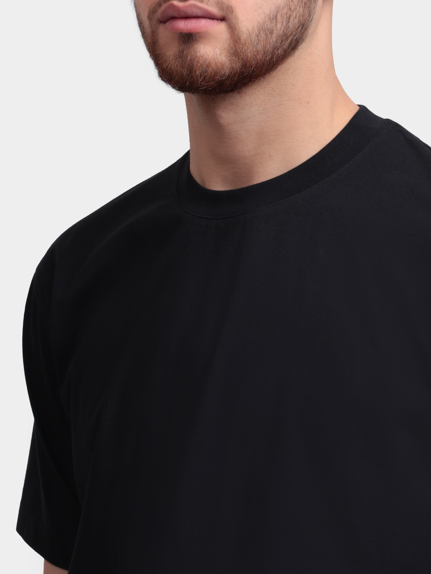 Футболка Y-3 KC6765 BLACK черная мужская с накладным карманом — купить в интернет-магазине Verdistore