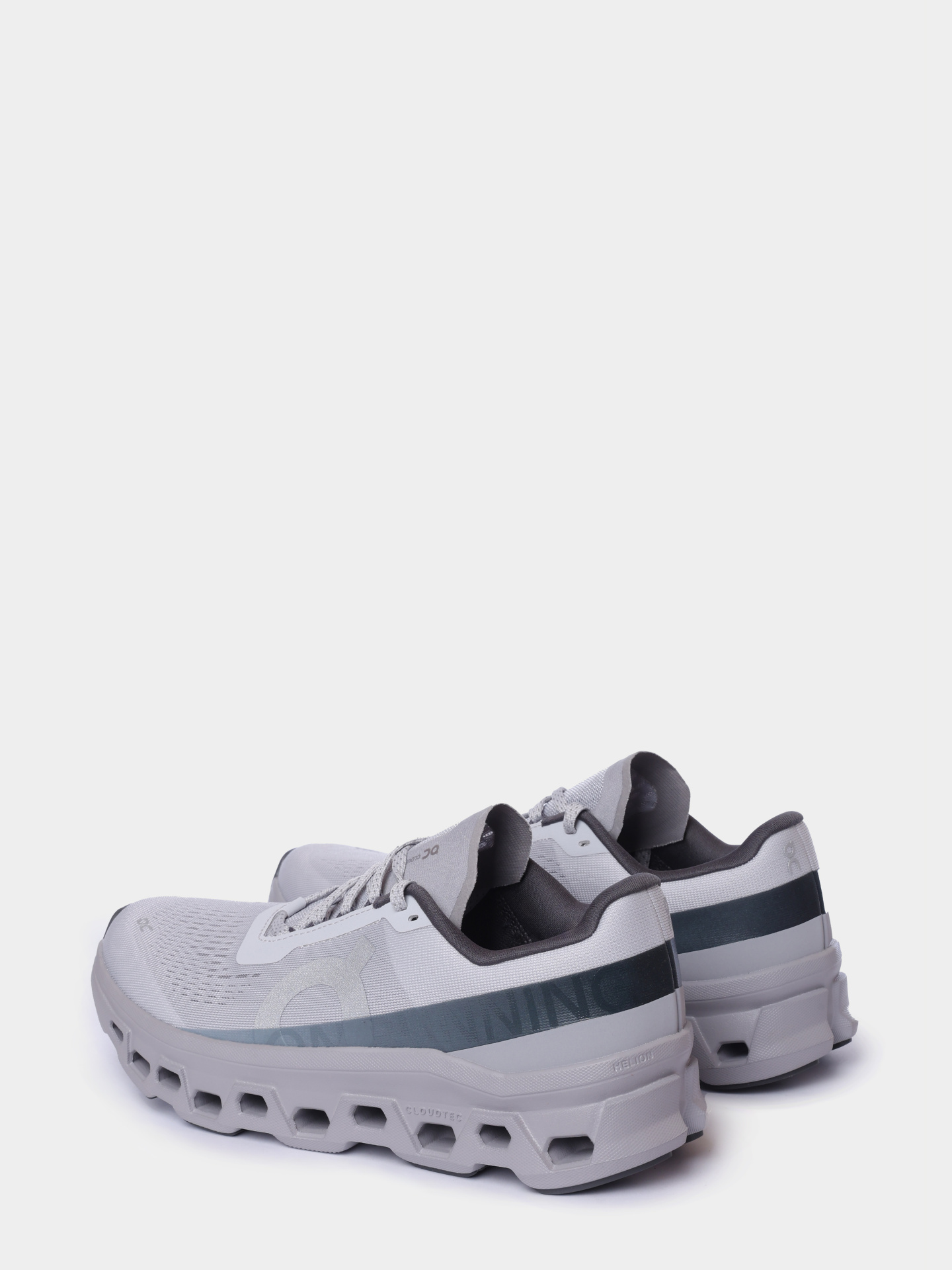 Кроссовки On Running 3MF30741536 Cloudmonster 1 черные мужские комбинированные на амортизирующей подошве  — купить в интернет-магазине Verdistore