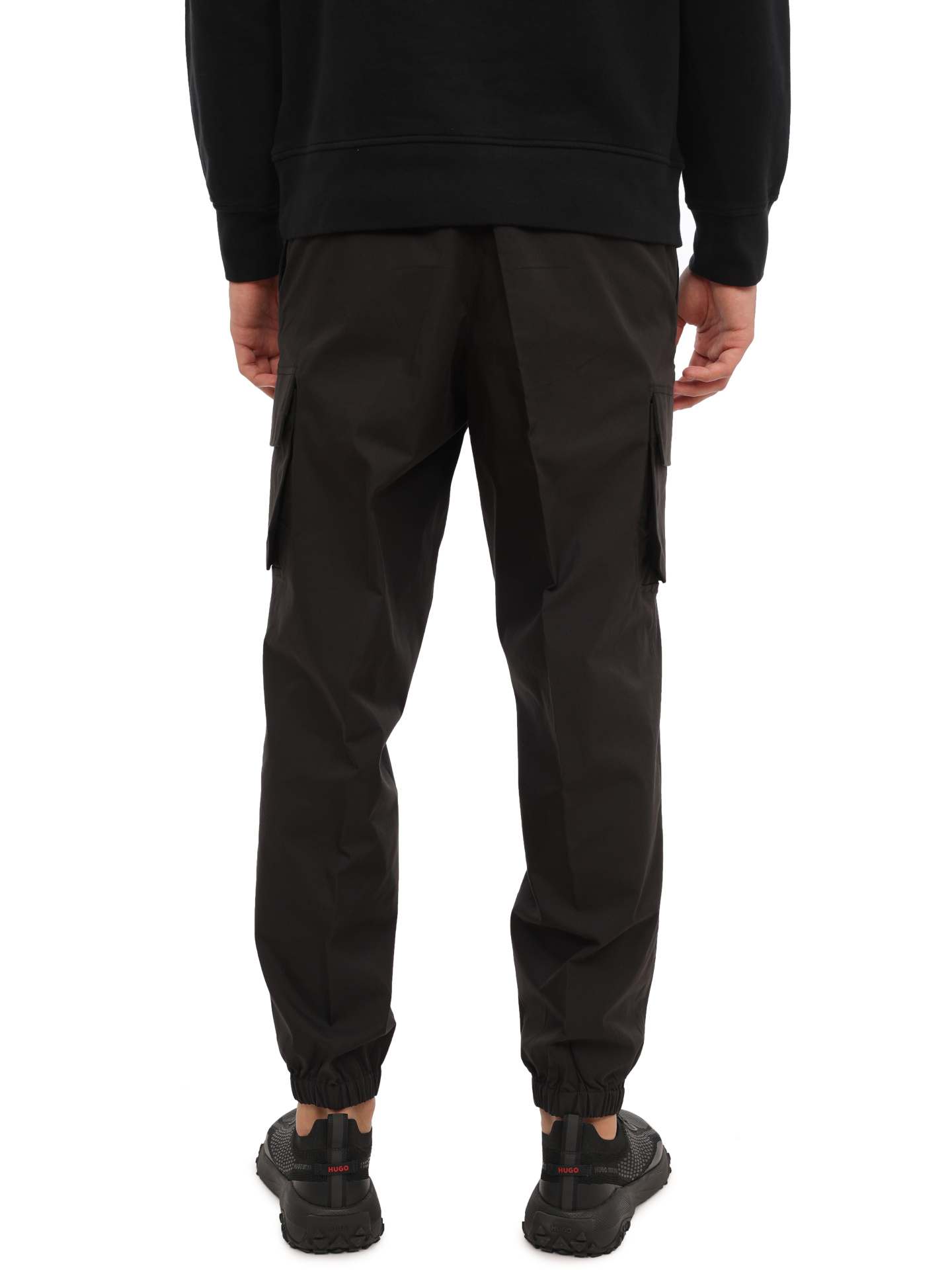 Брюки темно-серые из легкой ткани с манжетами и нашитыми карманами по бокам — купить в интернет-магазине Verdistore