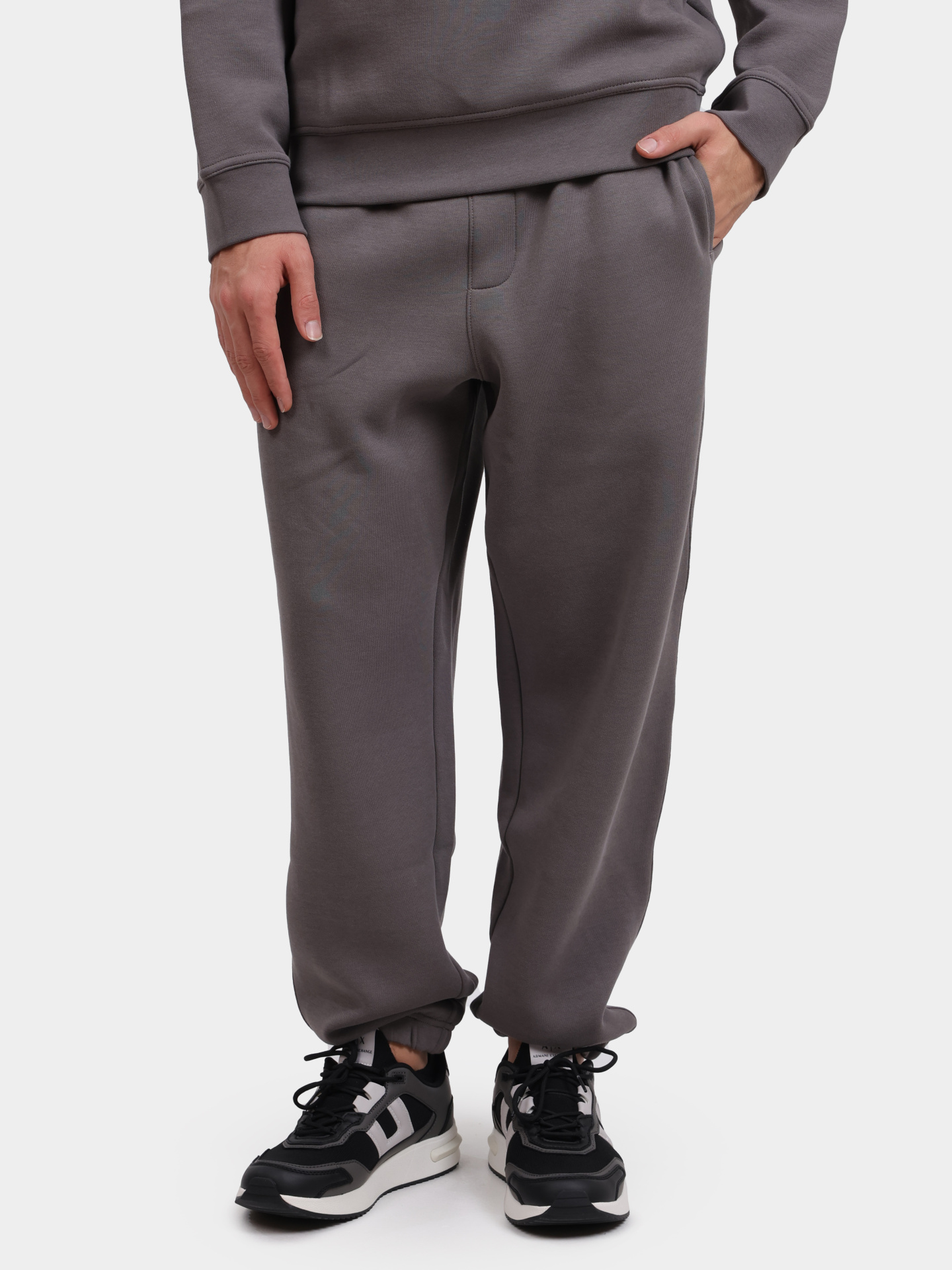 Джоггеры Armani Exchange XM001347 AF16222 U8092 серые мужские — купить в интернет-магазине Verdistore