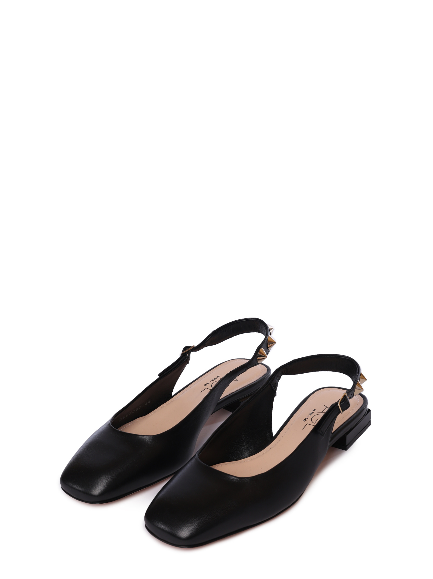 Балетки AGL D557007PCSOFTY 0000 черные женские с шипами — купить в интернет-магазине Verdistore