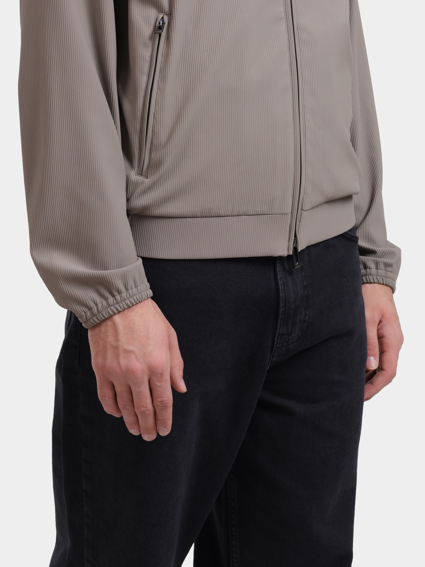 Мастерка Emporio Armani EM001364 AF14076 U6218 бежевая мужская — купить в интернет-магазине Verdistore