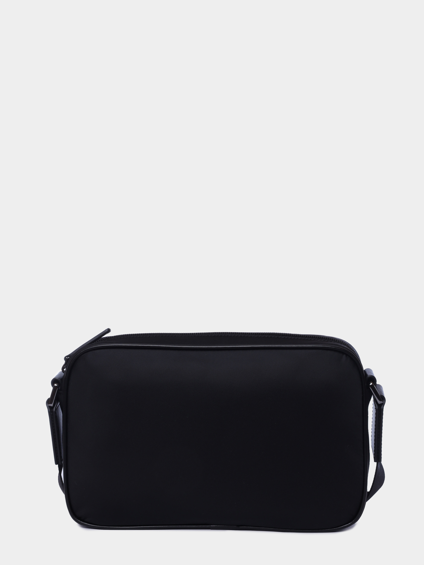 Сумка Emporio Armani EM001803 AF13454 UC001 черная мужская с внешним карманом  — купить в интернет-магазине Verdistore