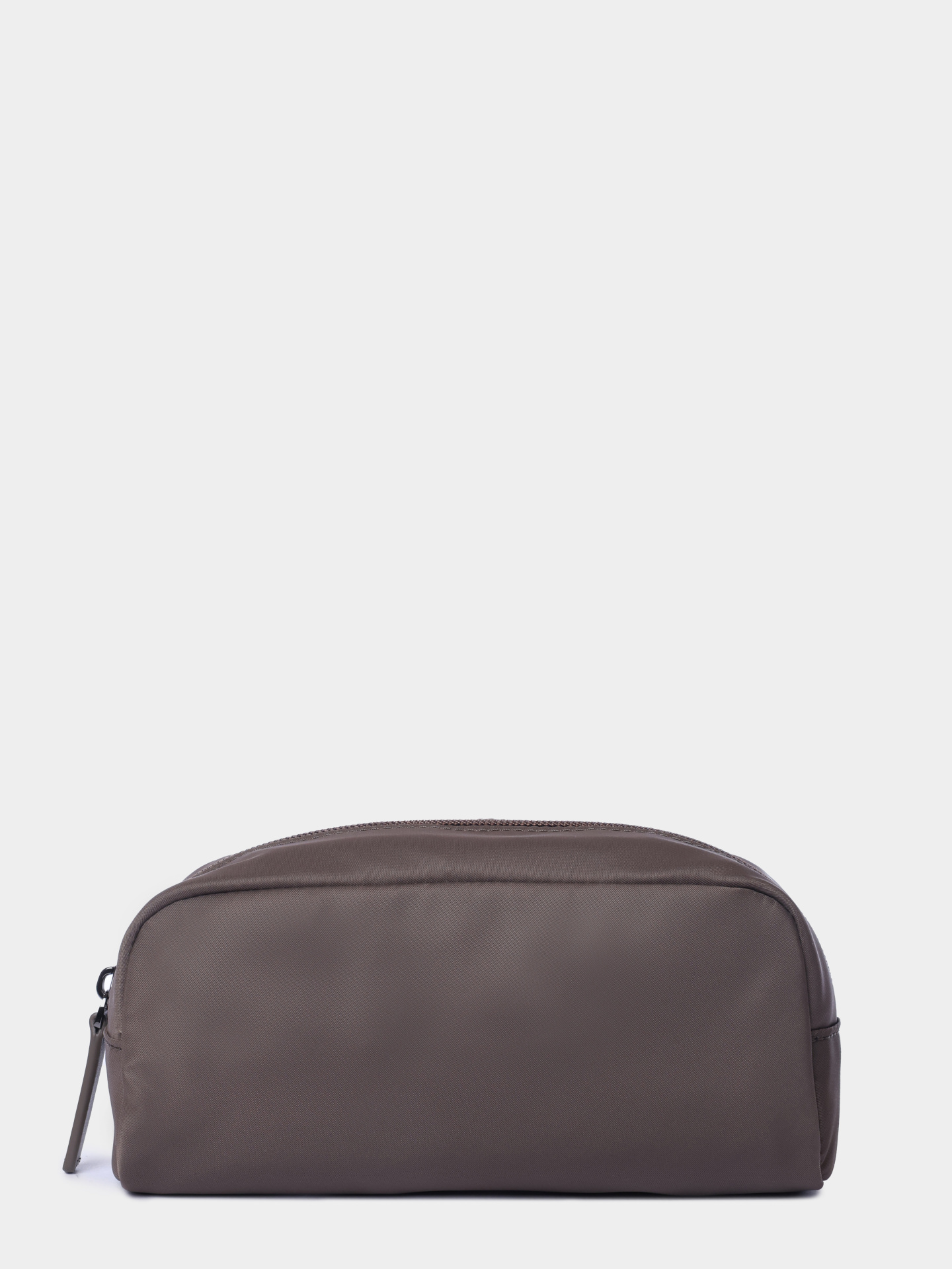 Косметичка Emporio Armani EM003560 AF13454 U6200 коричневая мужская с крупным логотипом  — купить в интернет-магазине Verdistore