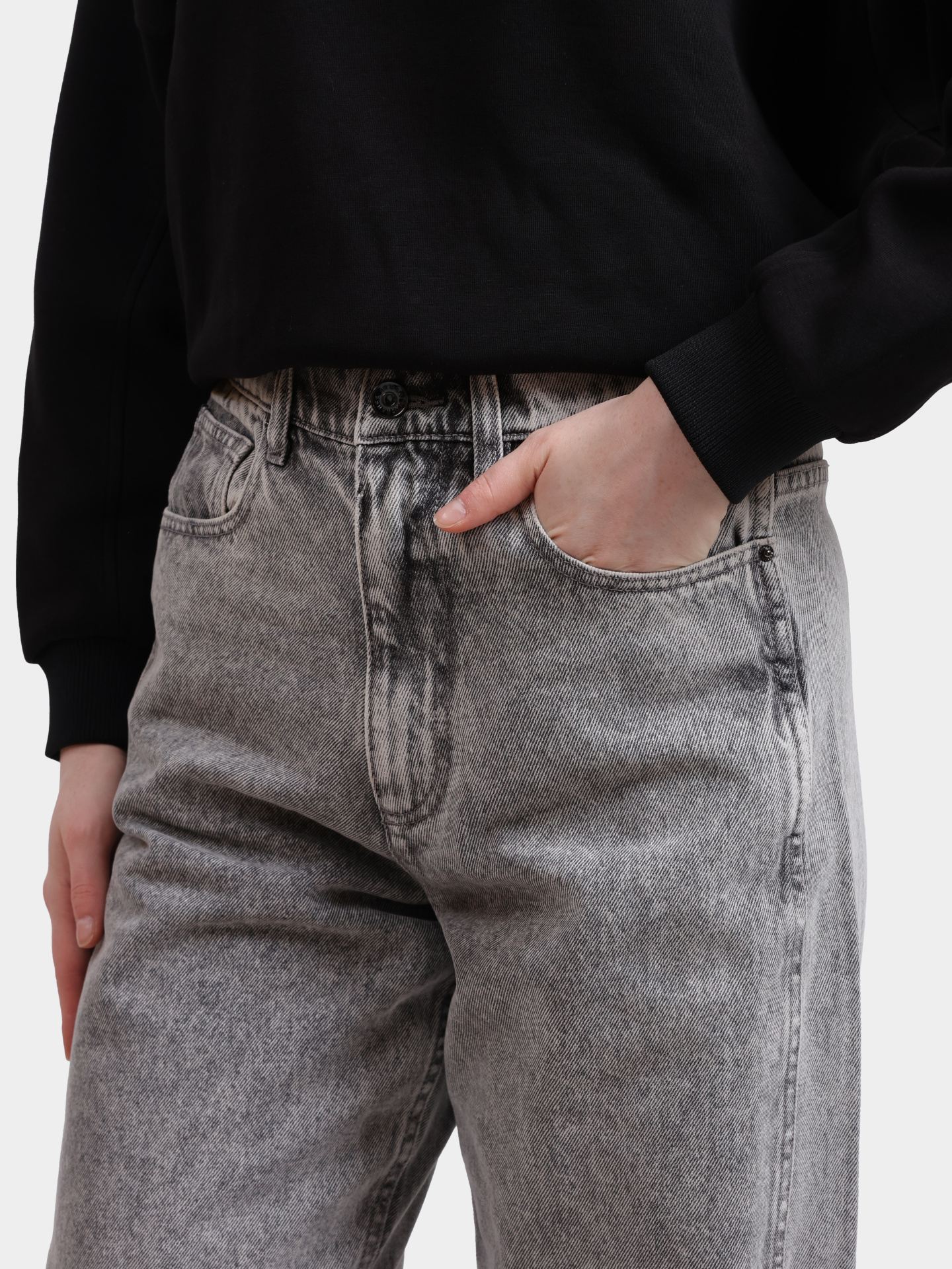 Джинсы Armani Exchange XW001404 AF16180 M8088 серые женские — купить в интернет-магазине Verdistore