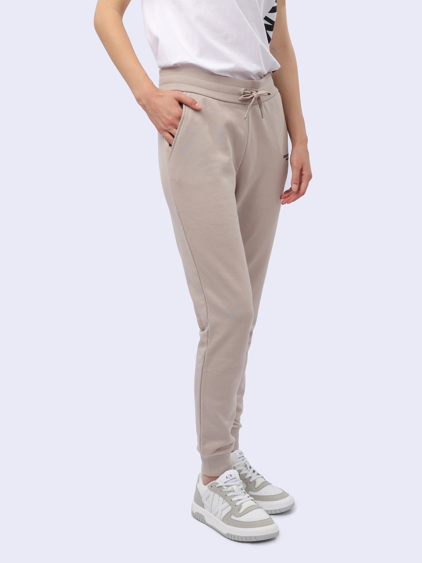 картинка Брюки спортивные Armani Exchange 8NYPBA YJE5Z 1786 бежевые женские от магазина Verdistore