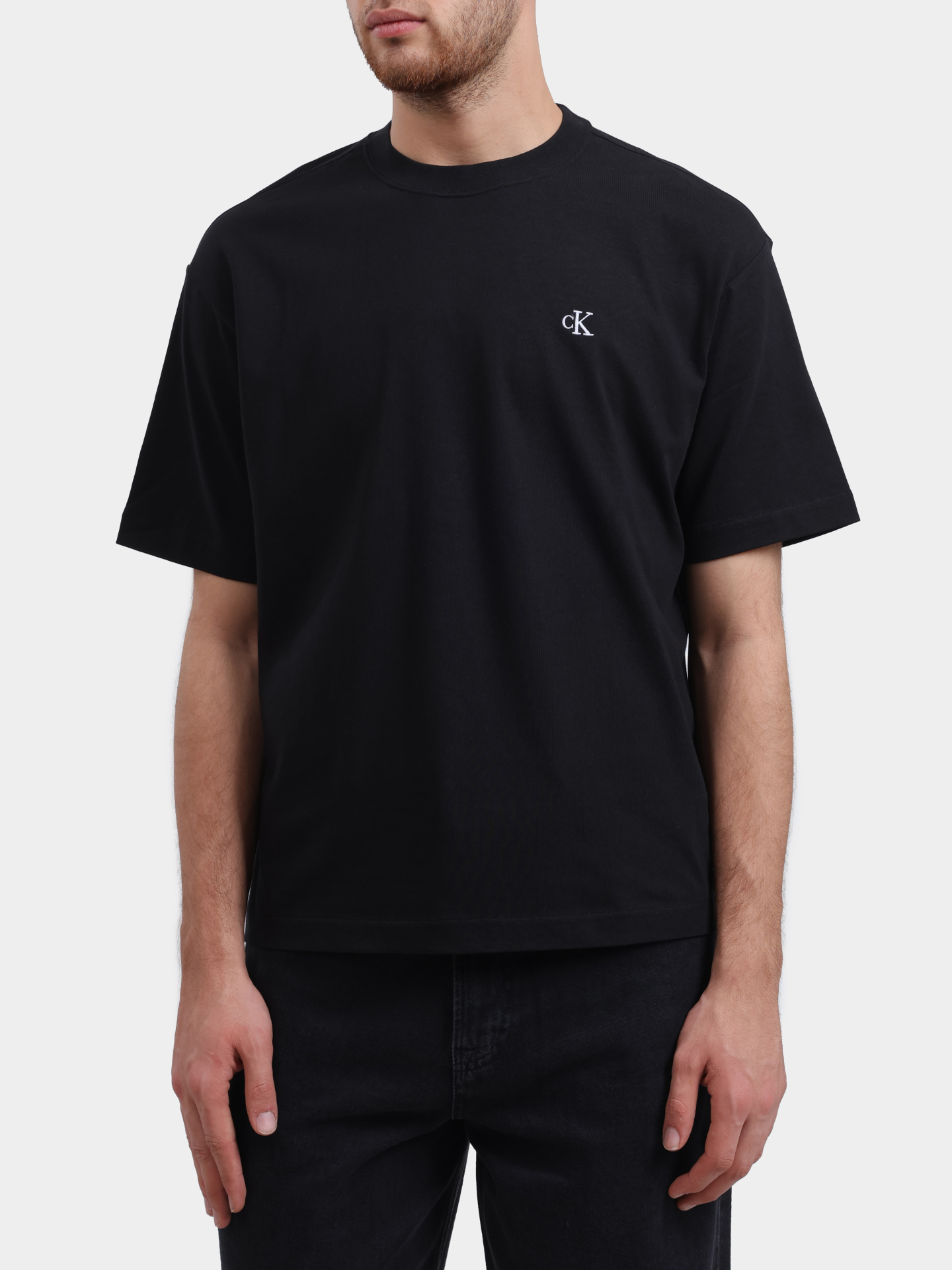 Футболка Calvin Klein LV040HM229 черная мужская с логотипом — купить в интернет-магазине Verdistore