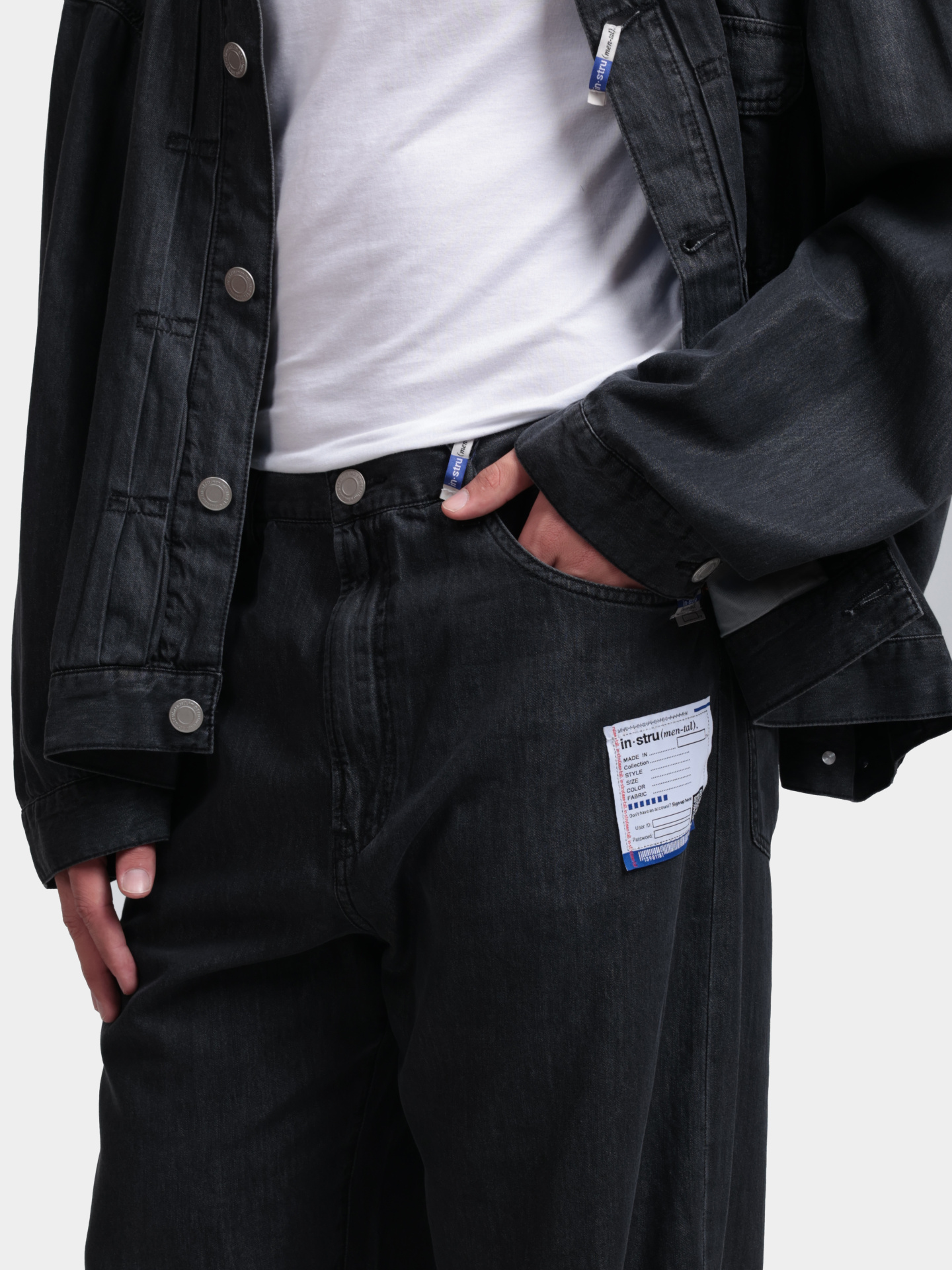 Джинсы MAISON MIHARA YASUHIRO I12PT004 BLACK черные мужские свободного кроя — купить в интернет-магазине Verdistore