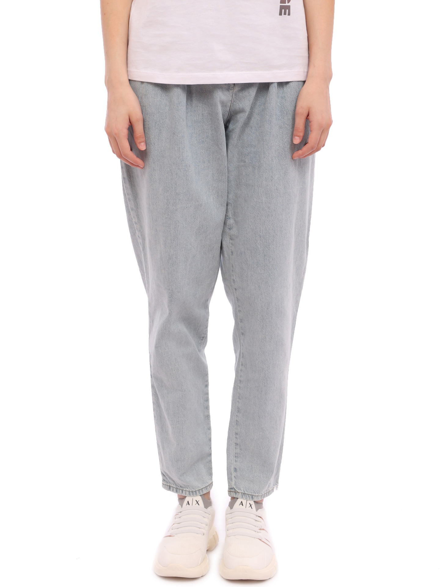 Джинсы Armani Exchange 3RYP62 Y1NZZ 05GX голубые женские с защипами — купить в интернет-магазине Verdistore