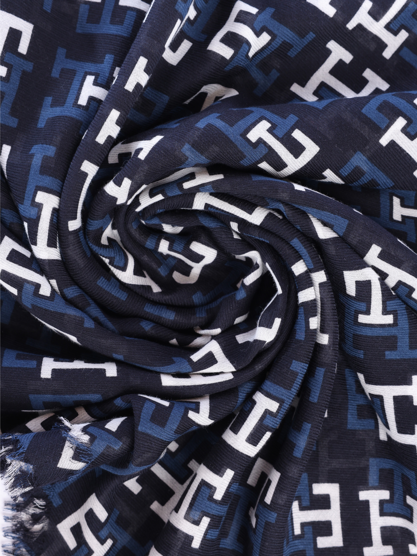 Шарф AW0AW16376 DW6 — купить в интернет-магазине Verdistore