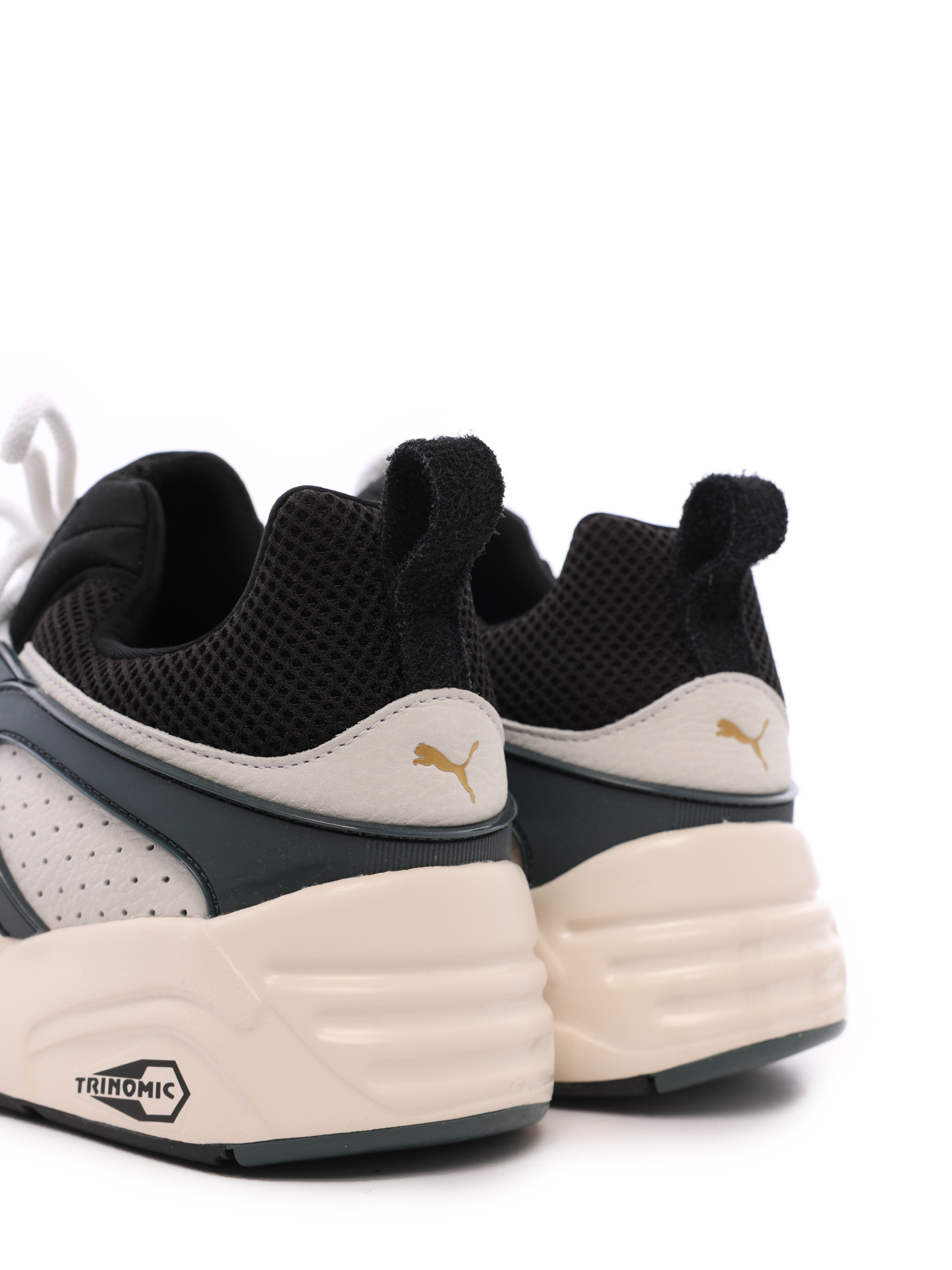 Кроссовки комбинированные с перфорацией по бокам — купить в интернет-магазине Verdistore