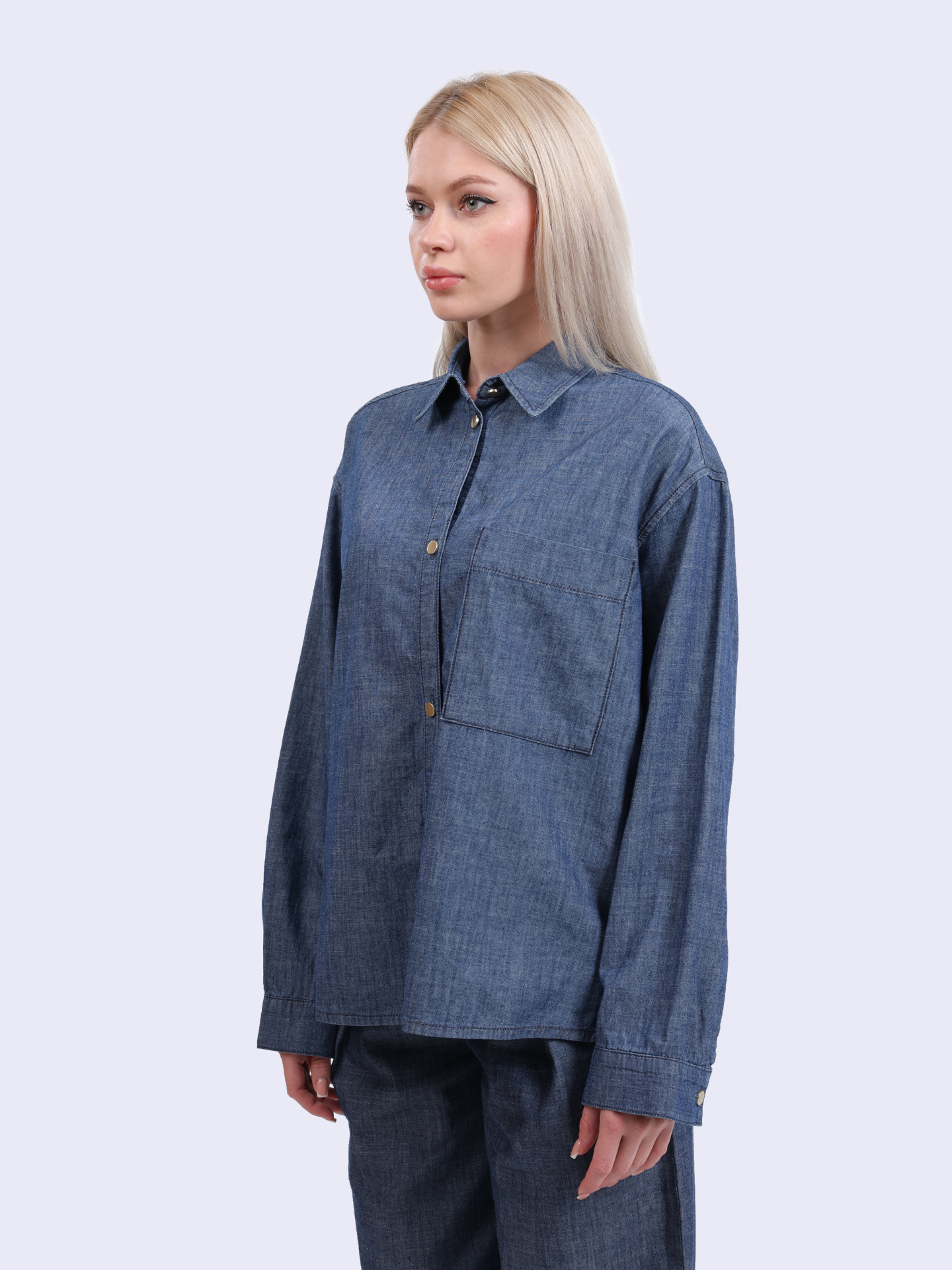Рубашка Armani Exchange XW000202 AF12895 MB002 синяя женская из денима — купить в интернет-магазине Verdistore