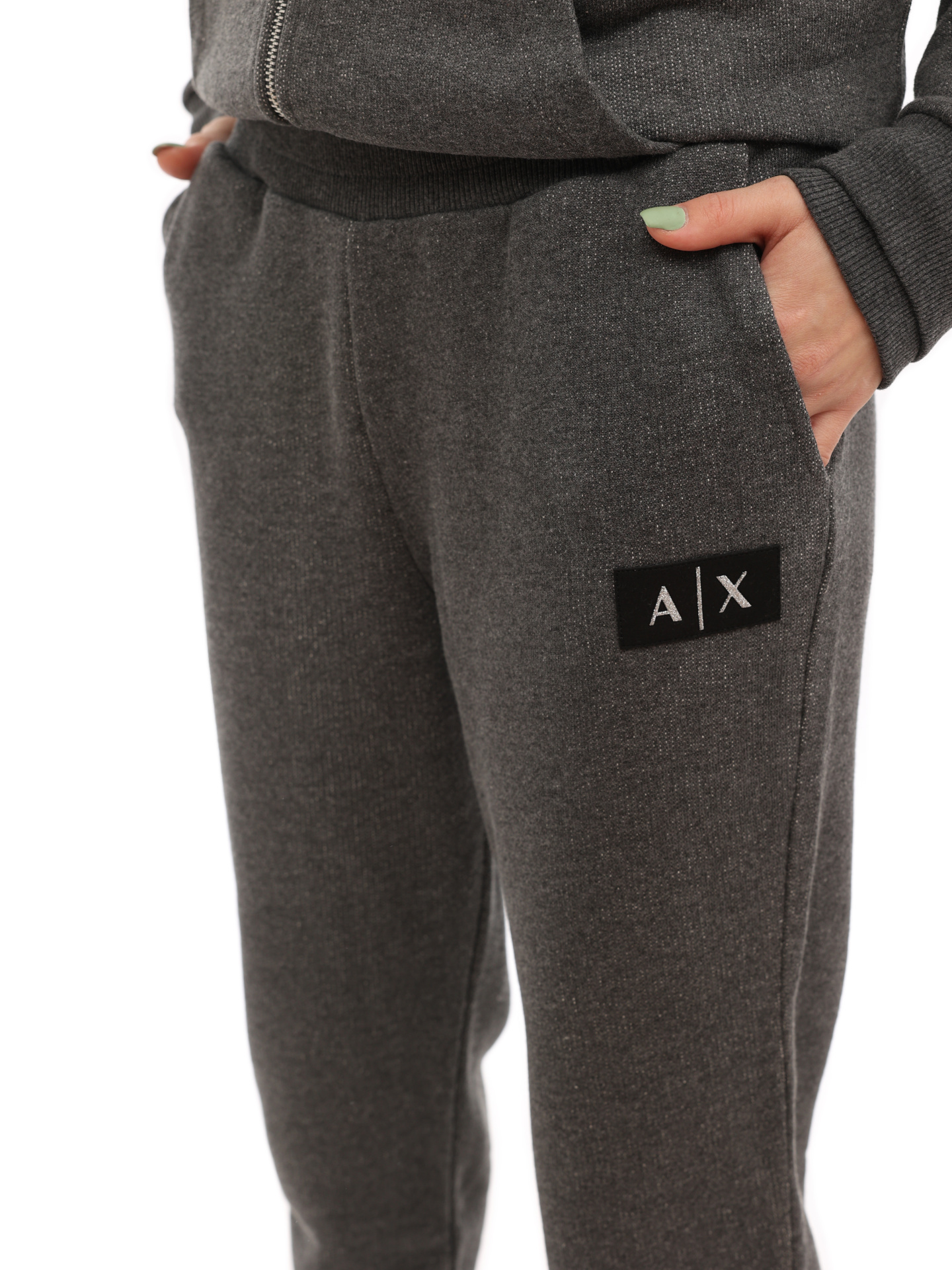 Брюки спортивные Armani Exchange 6LYP77 YJBUZ 3998 серые женские с логотипом — купить в интернет-магазине Verdistore