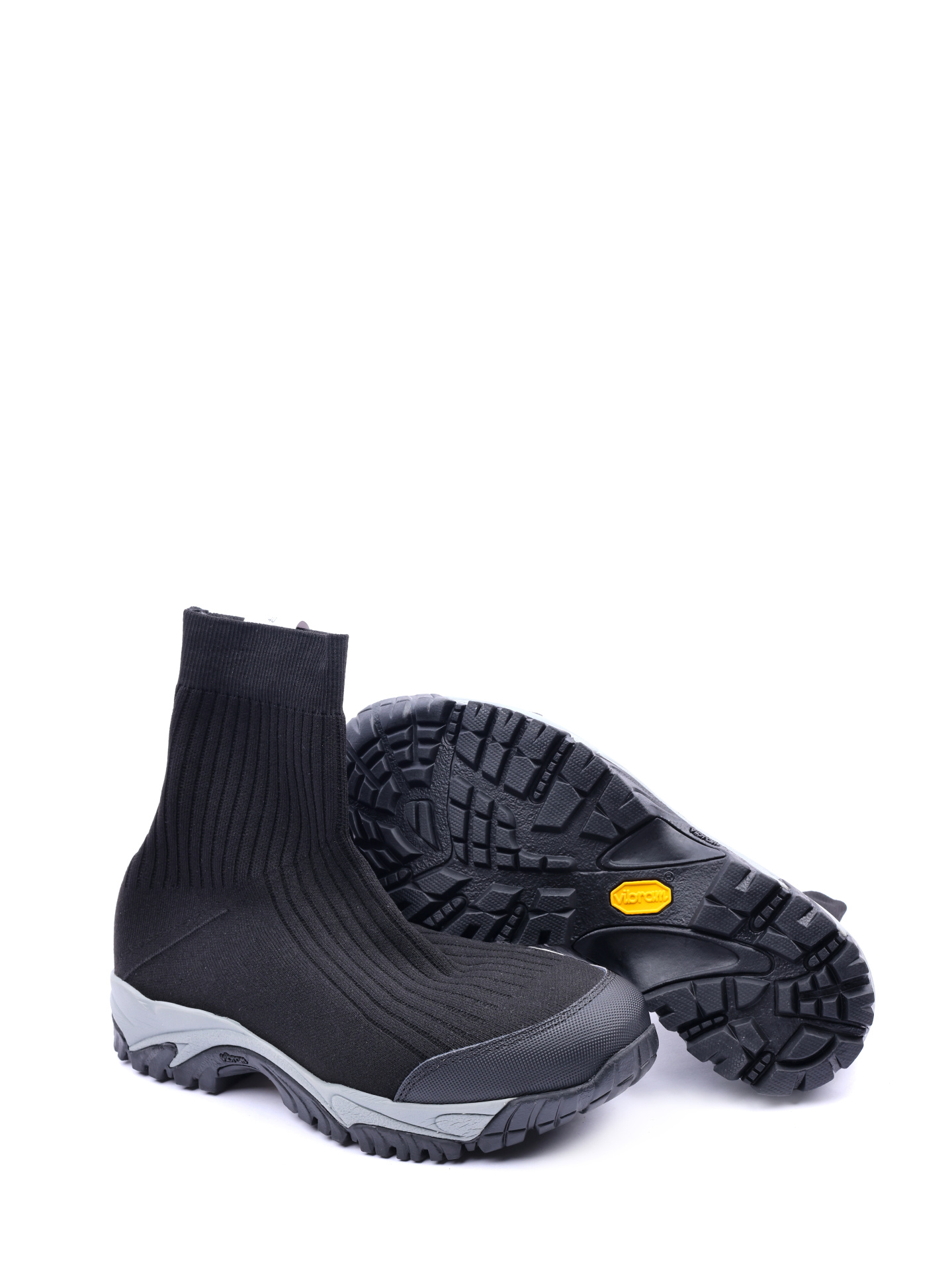 Кроссовки тканевые высокие на текстурной подошве — купить в интернет-магазине Verdistore