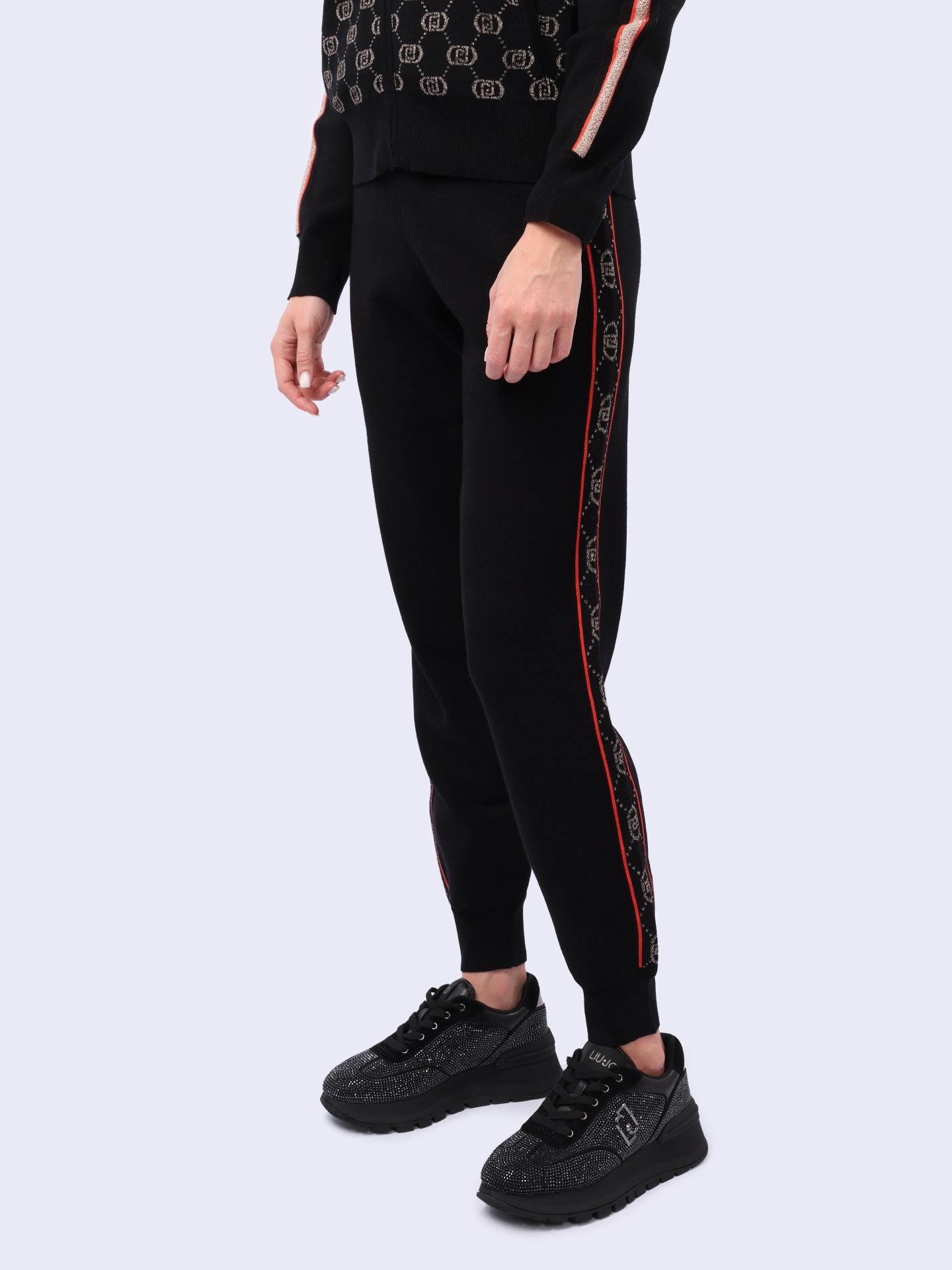 картинка Брюки от магазина Verdistore