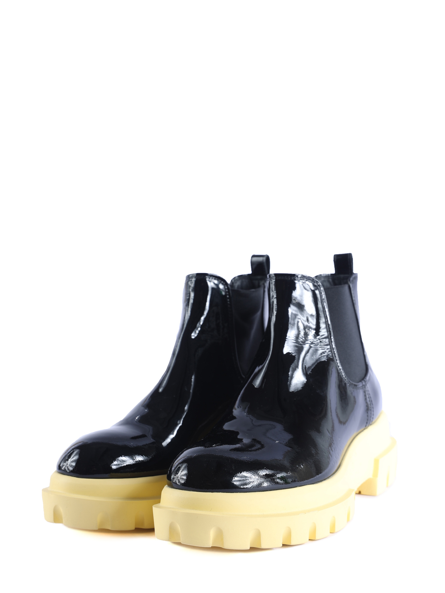 Ботинки AGL 756502 черные женские лакированные — купить в интернет-магазине Verdistore