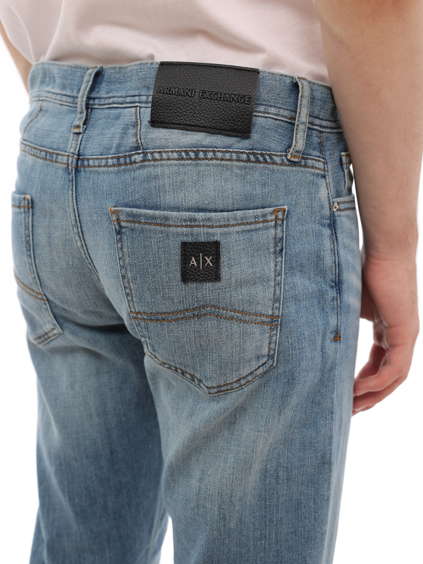 Джинсы Armani Exchange 3LZJ16 Z1FCZ 1500 светло-синие мужские — купить в интернет-магазине Verdistore