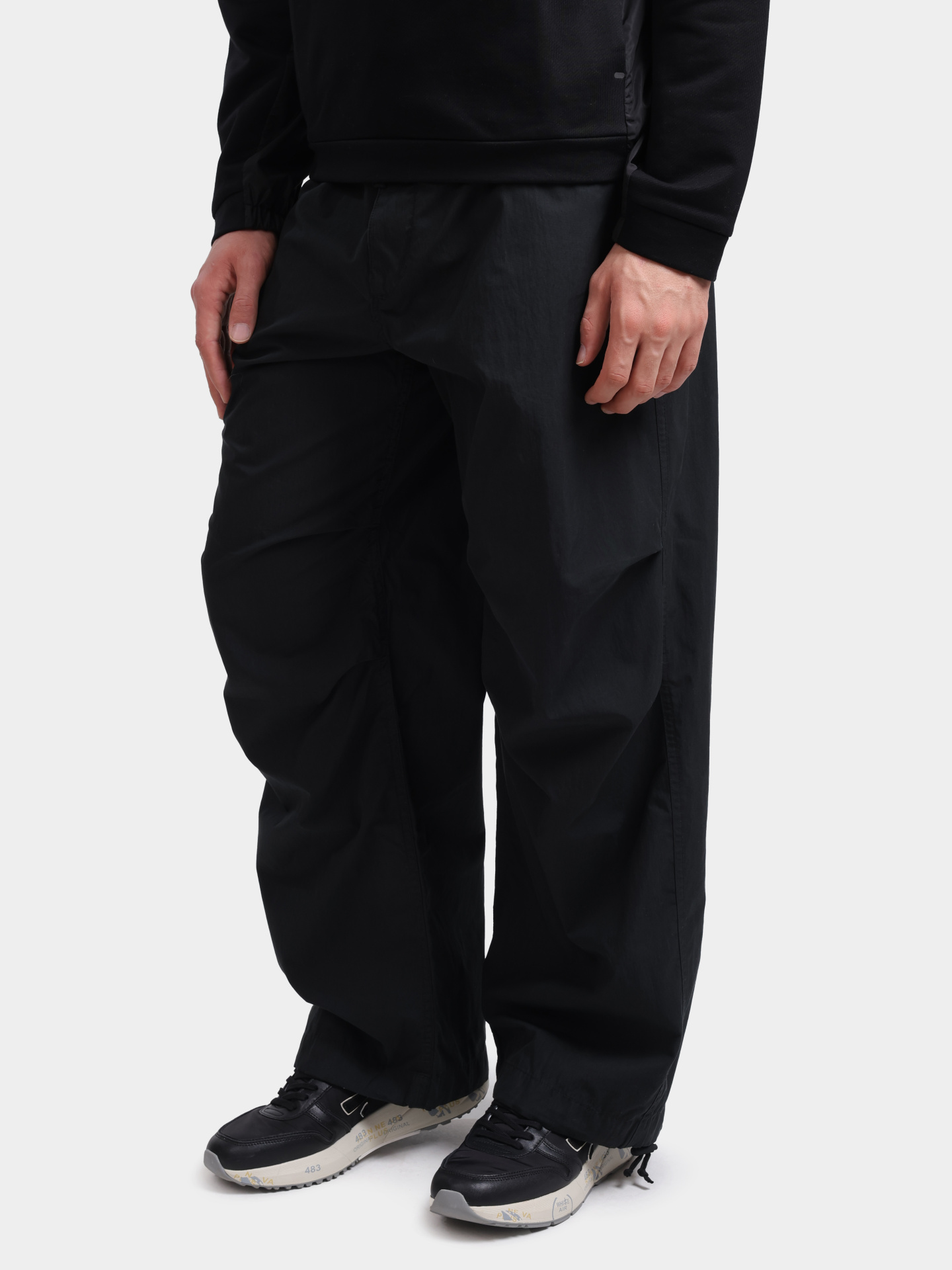 Брюки Calvin Klein Jeans LV04RC606G UB1 черные мужские — купить в интернет-магазине Verdistore