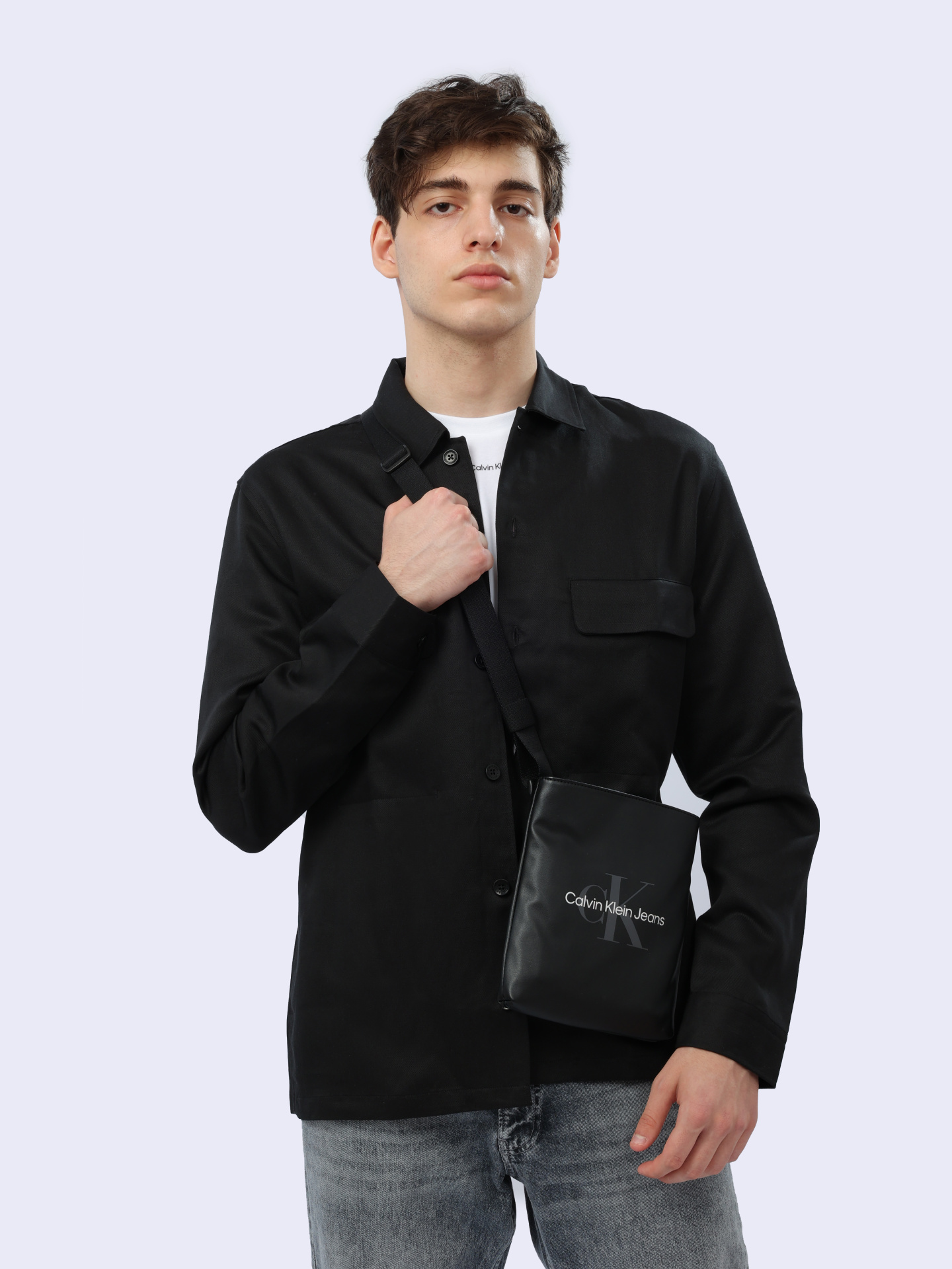 Сумка Calvin Klein Jeans K50K511827 черная мужская — купить в интернет-магазине Verdistore