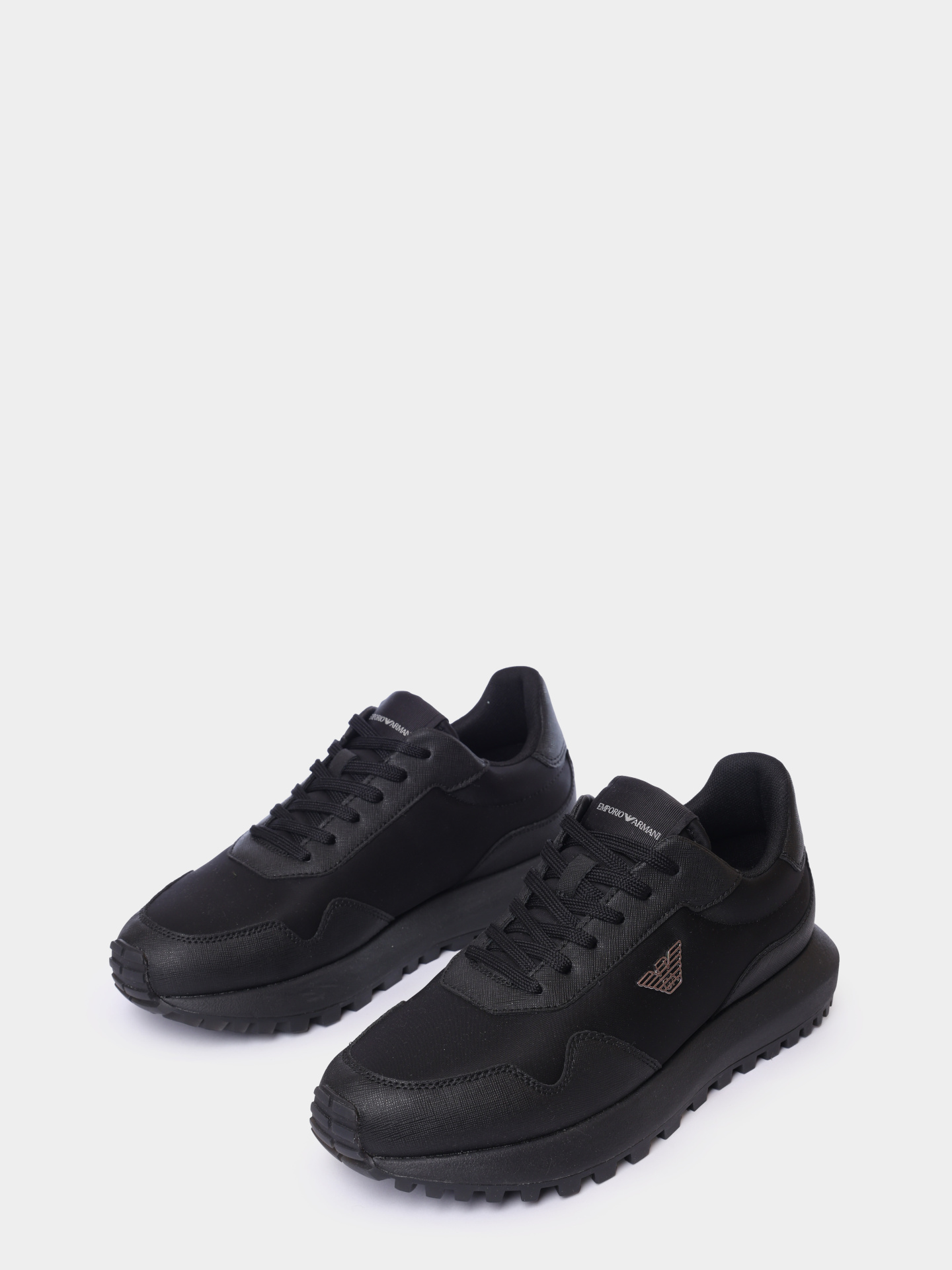 Кроссовки Emporio Armani EM003738 AF19532 MC005 черные мужские — купить в интернет-магазине Verdistore