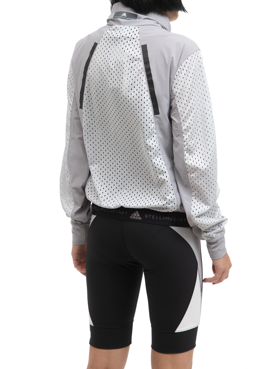 картинка Куртка Adidas by Stella McCartney DT9239 светло-серая женская от магазина Verdistore