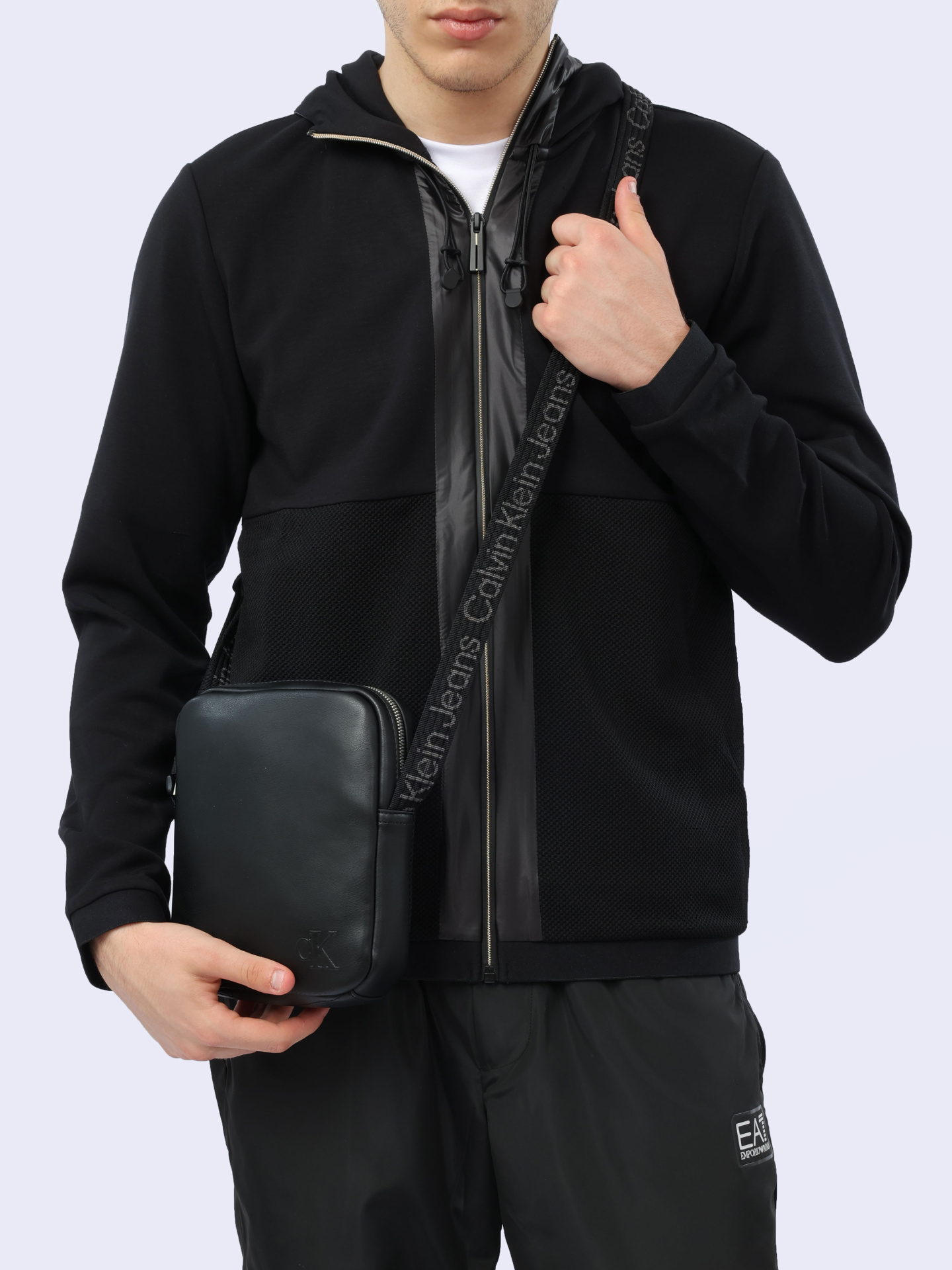 Сумка Calvin Klein Jeans K50K511489 BEH черная мужская — купить в интернет-магазине Verdistore