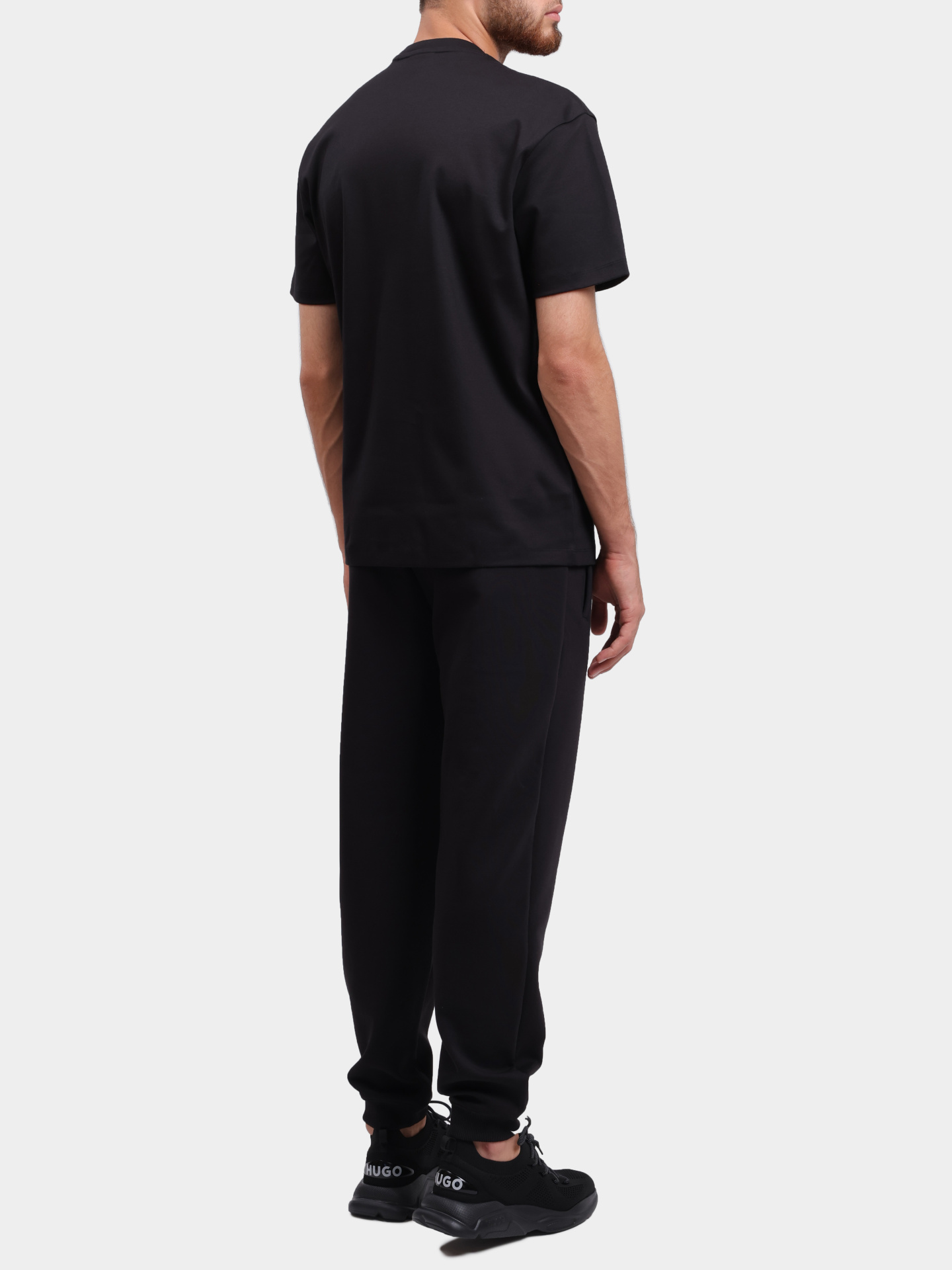 Джоггеры Hugo 50533695 001 черные мужские — купить в интернет-магазине Verdistore