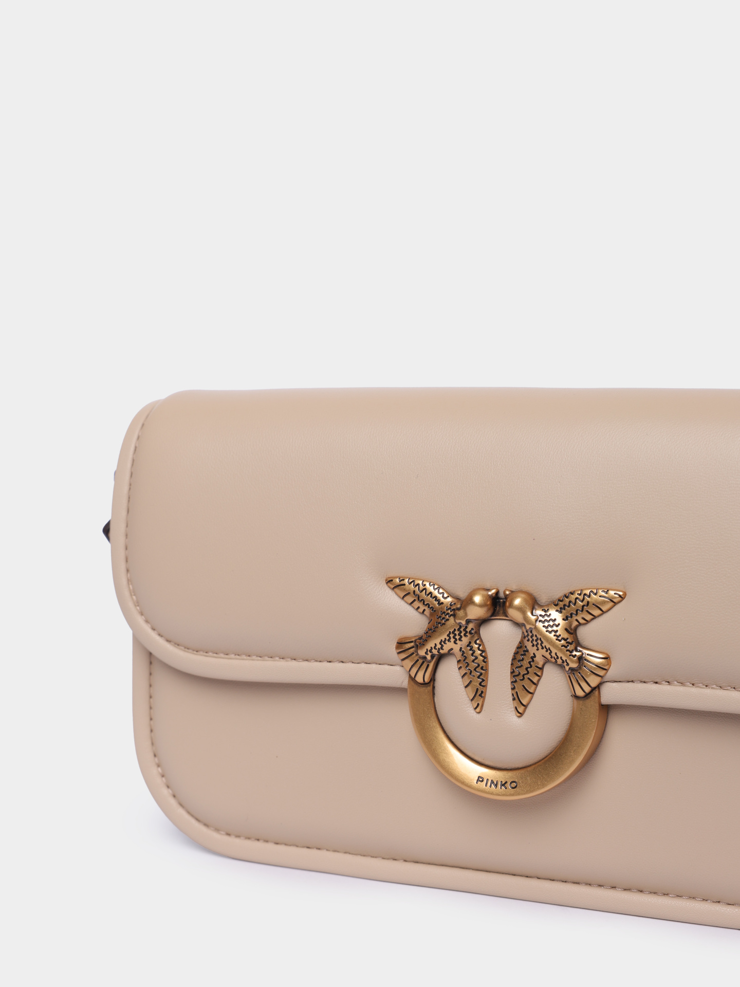 Сумка Pinko 105083 A26L C50Q кожаная женская — купить в интернет-магазине Verdistore