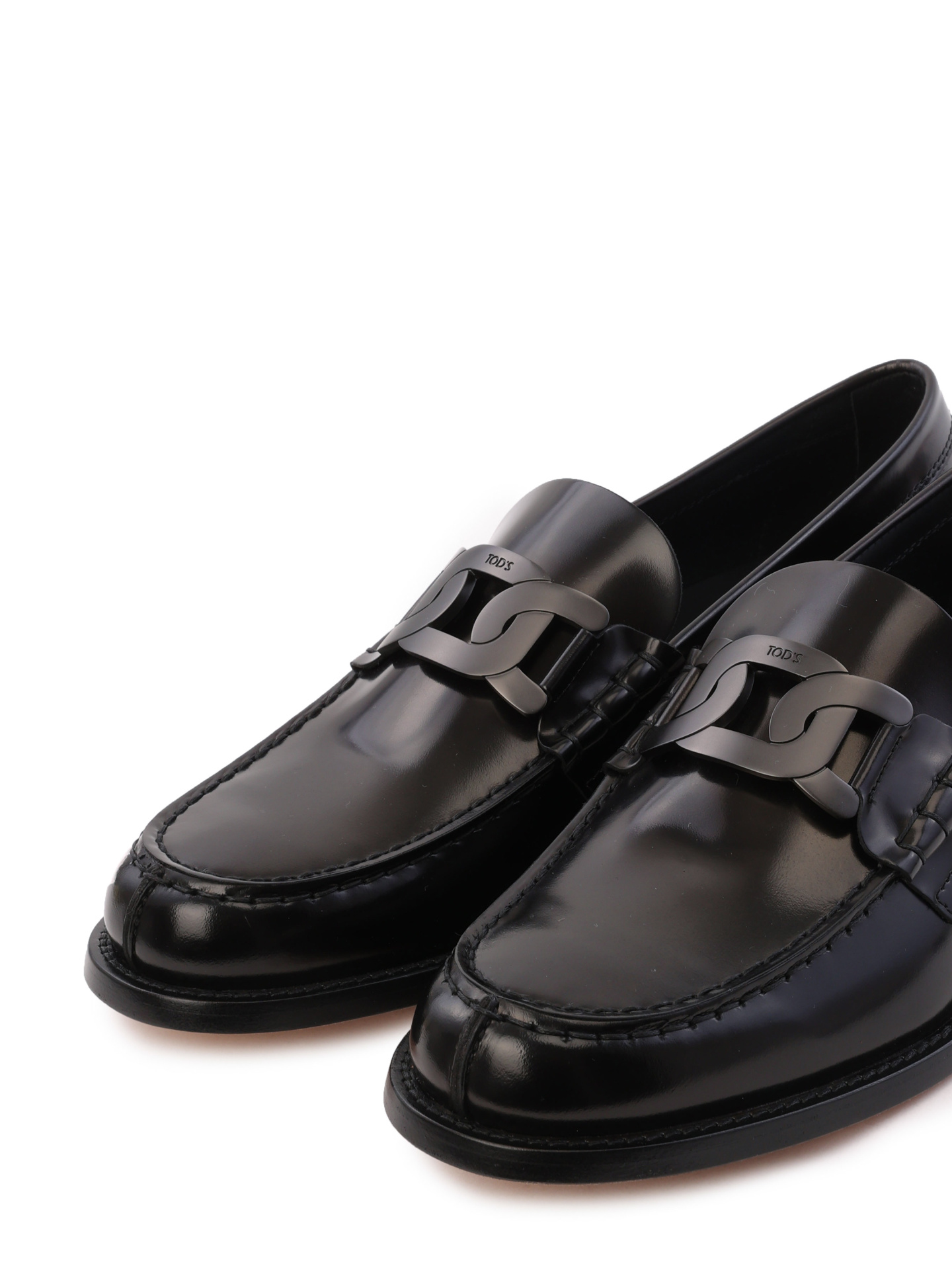 Лоферы из гладкой кожи с каблуком и поднятым носком — купить в интернет-магазине Verdistore