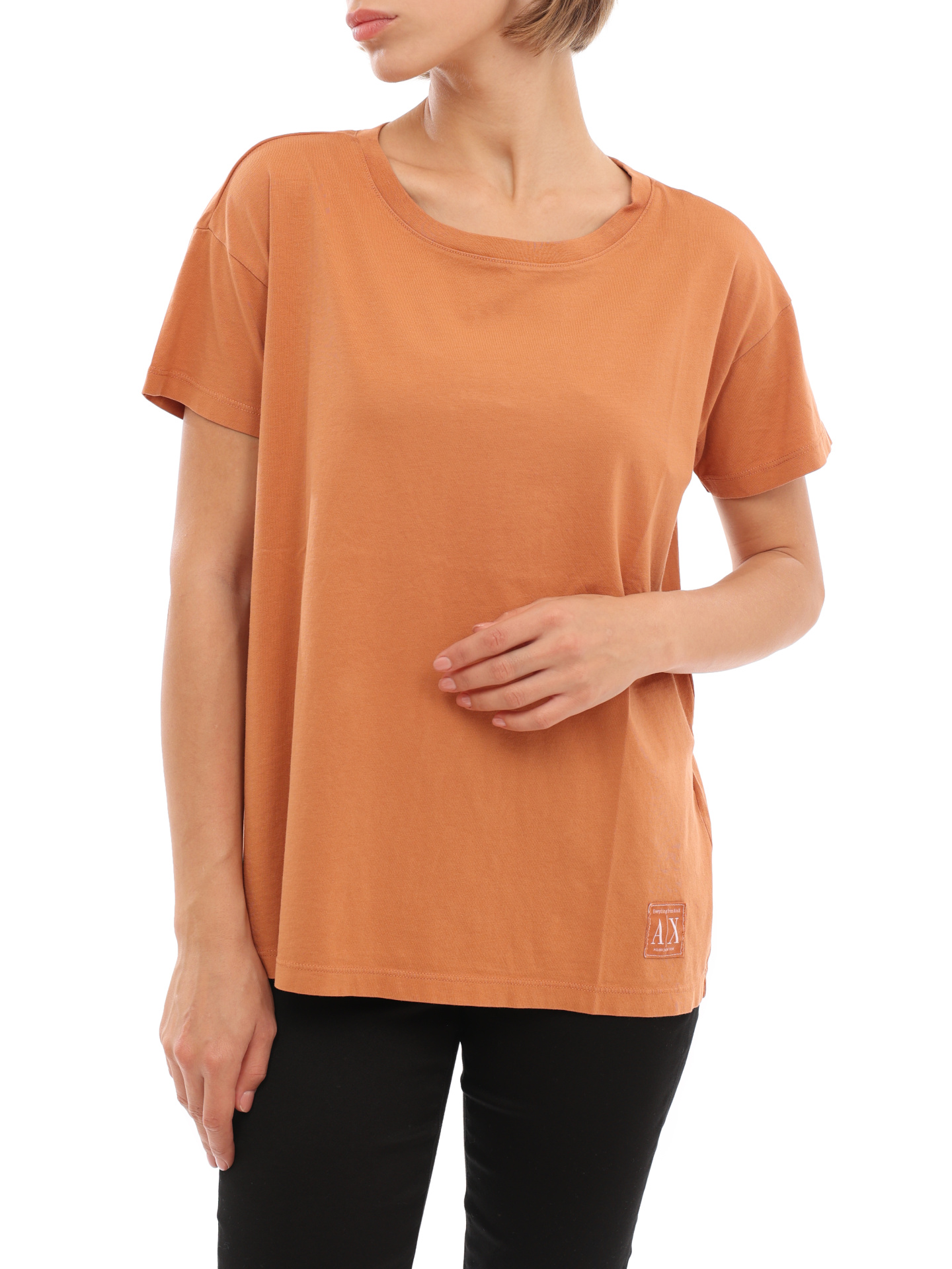 Футболка Armani Exchange 3LYTKX YJ6VZ 1764 оранжевая женская из хлопка — купить в интернет-магазине Verdistore